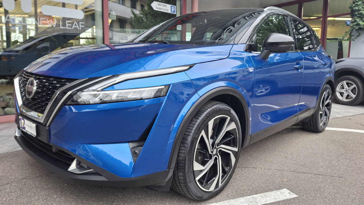 NISSAN Qashqai 1.3 DIG-T Tekna+ 4x4-image-1
