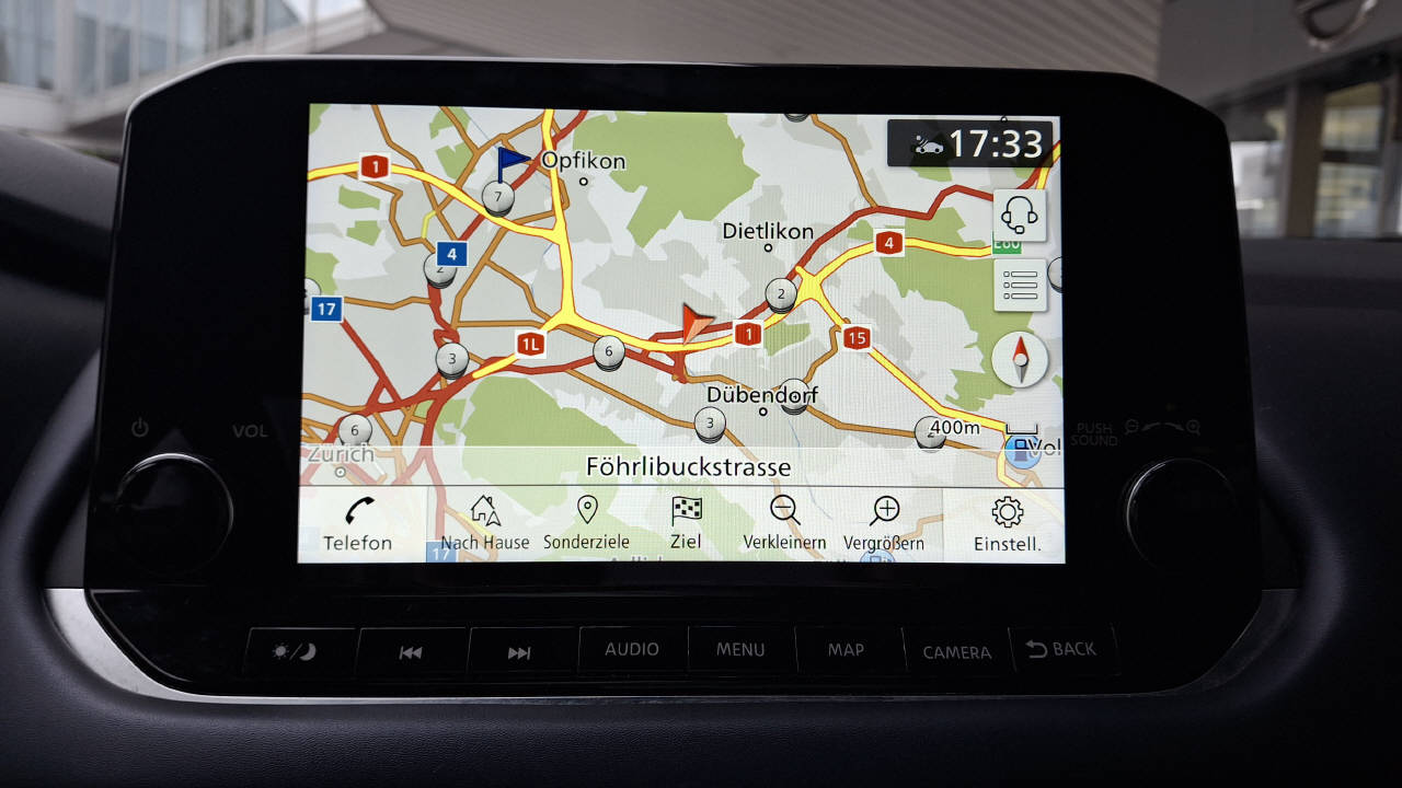 NISSAN Qashqai 1.3 DIG-T Tekna+ 4x4-image-12