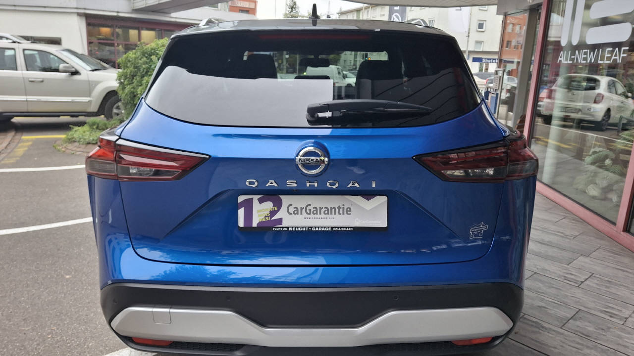 NISSAN Qashqai 1.3 DIG-T Tekna+ 4x4-image-4