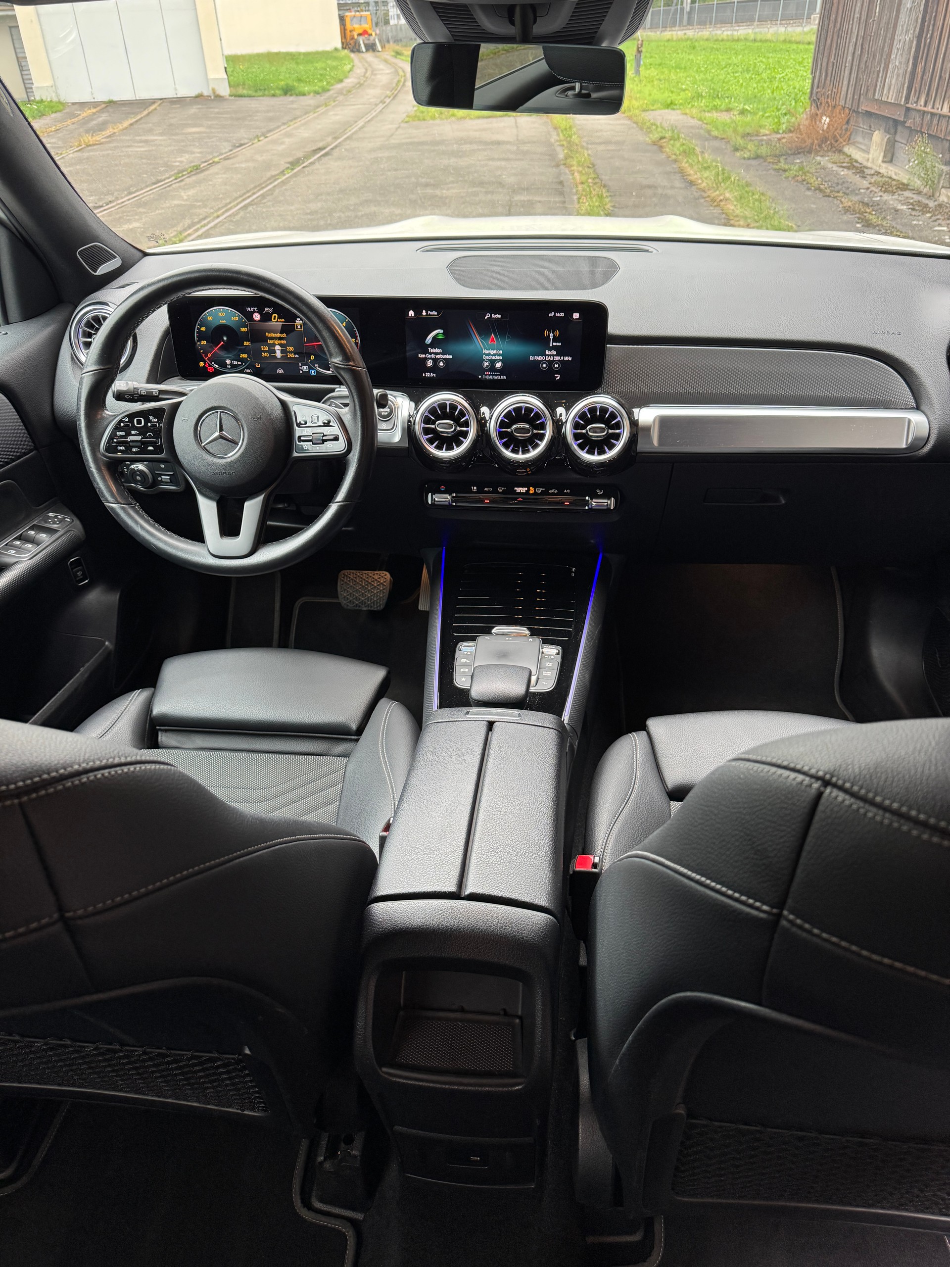 MERCEDES-BENZ GLB 220 d 4Matic Style 8G-Tronic-image-6