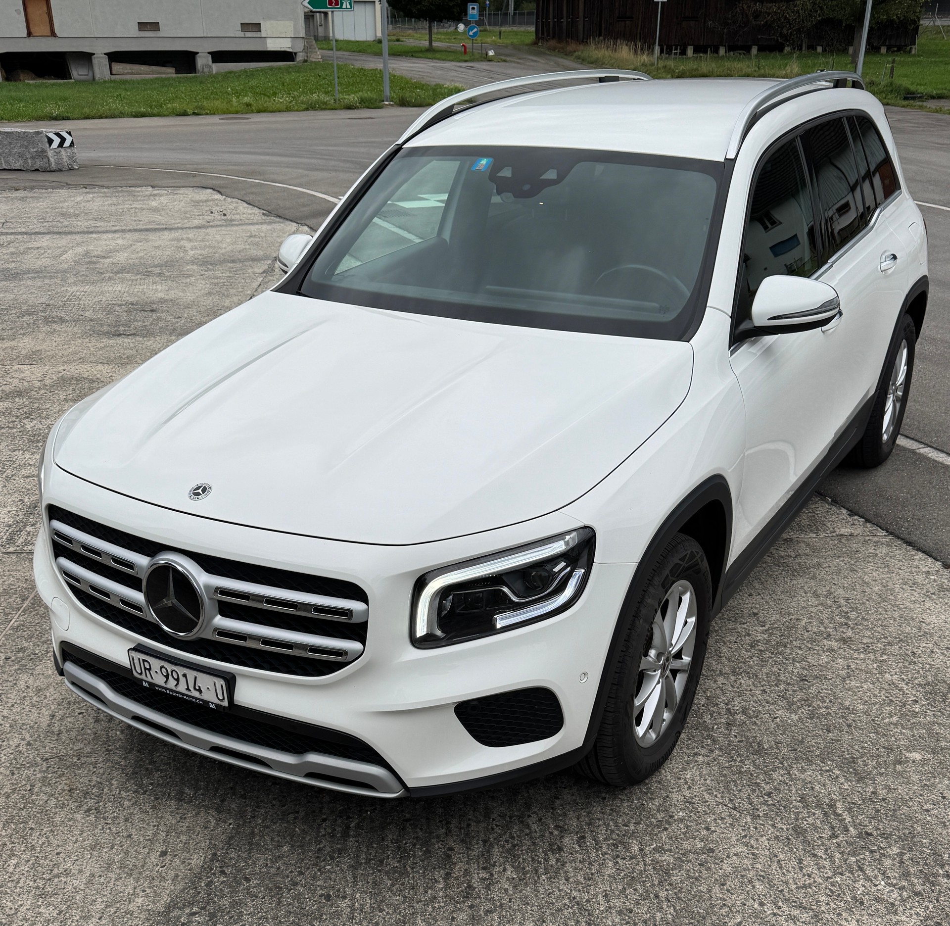 MERCEDES-BENZ GLB 220 d 4Matic Style 8G-Tronic-image-4