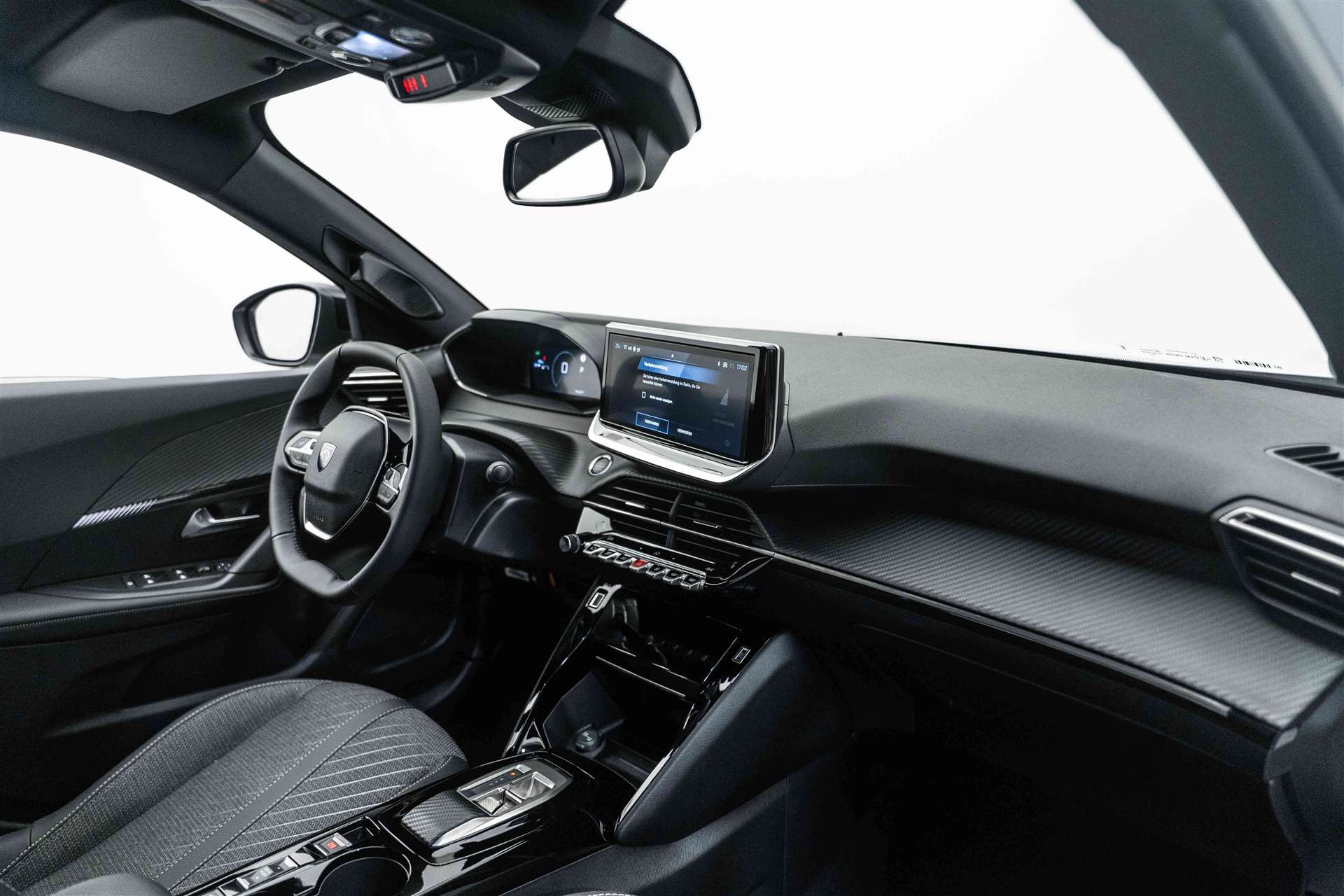 PEUGEOT PEUGEOT 2008 1.2 145 MHEV Allure Automat-image-10