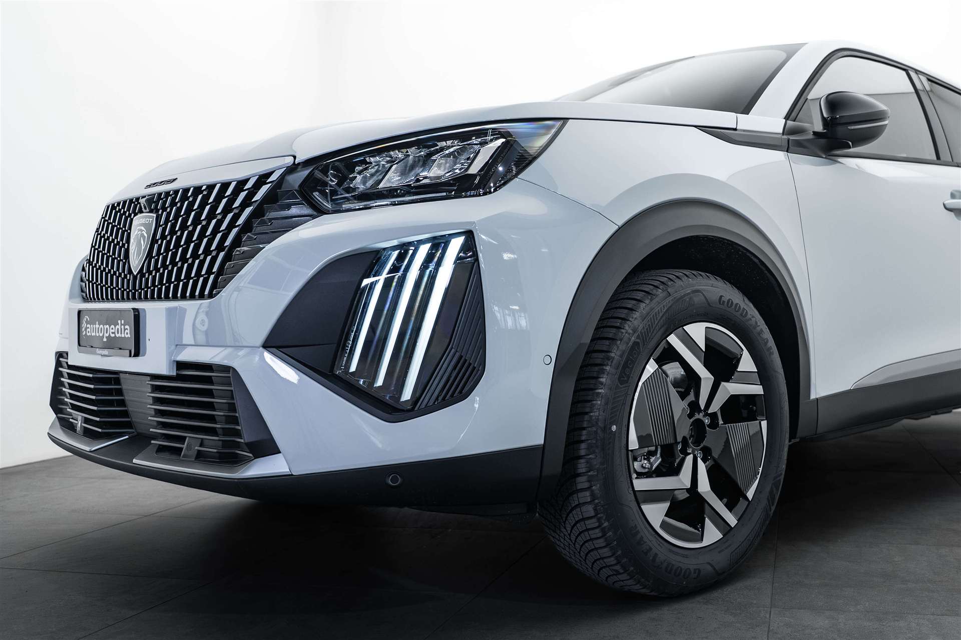 PEUGEOT PEUGEOT 2008 1.2 145 MHEV Allure Automat-image-1