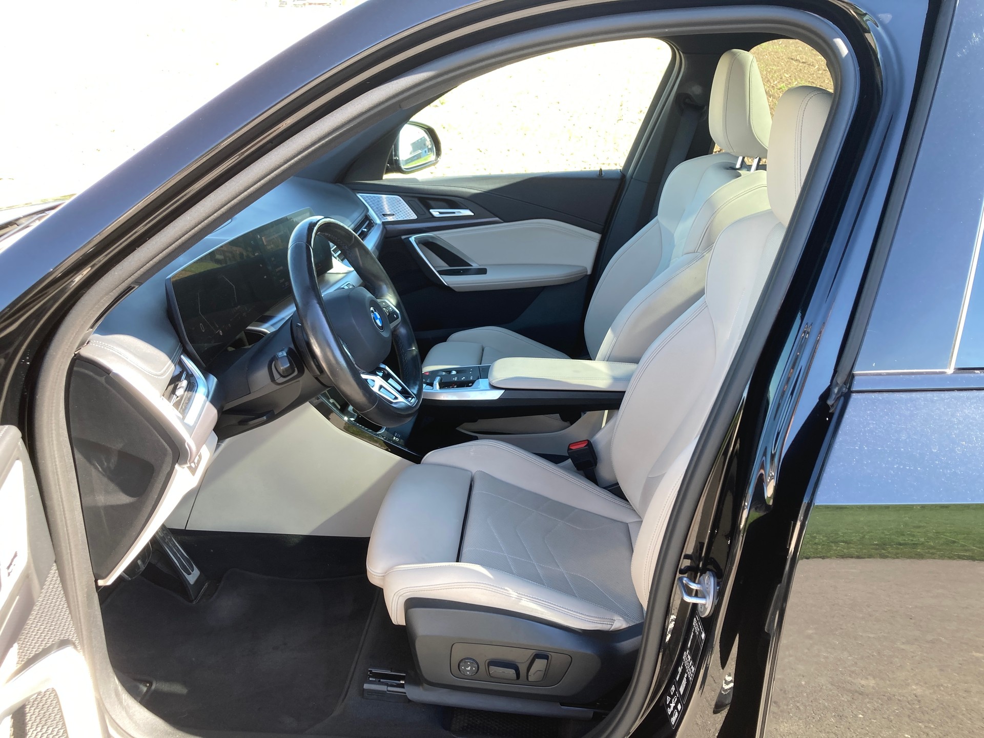 BMW X1 xDrive 23d 48V M Sport-image-10