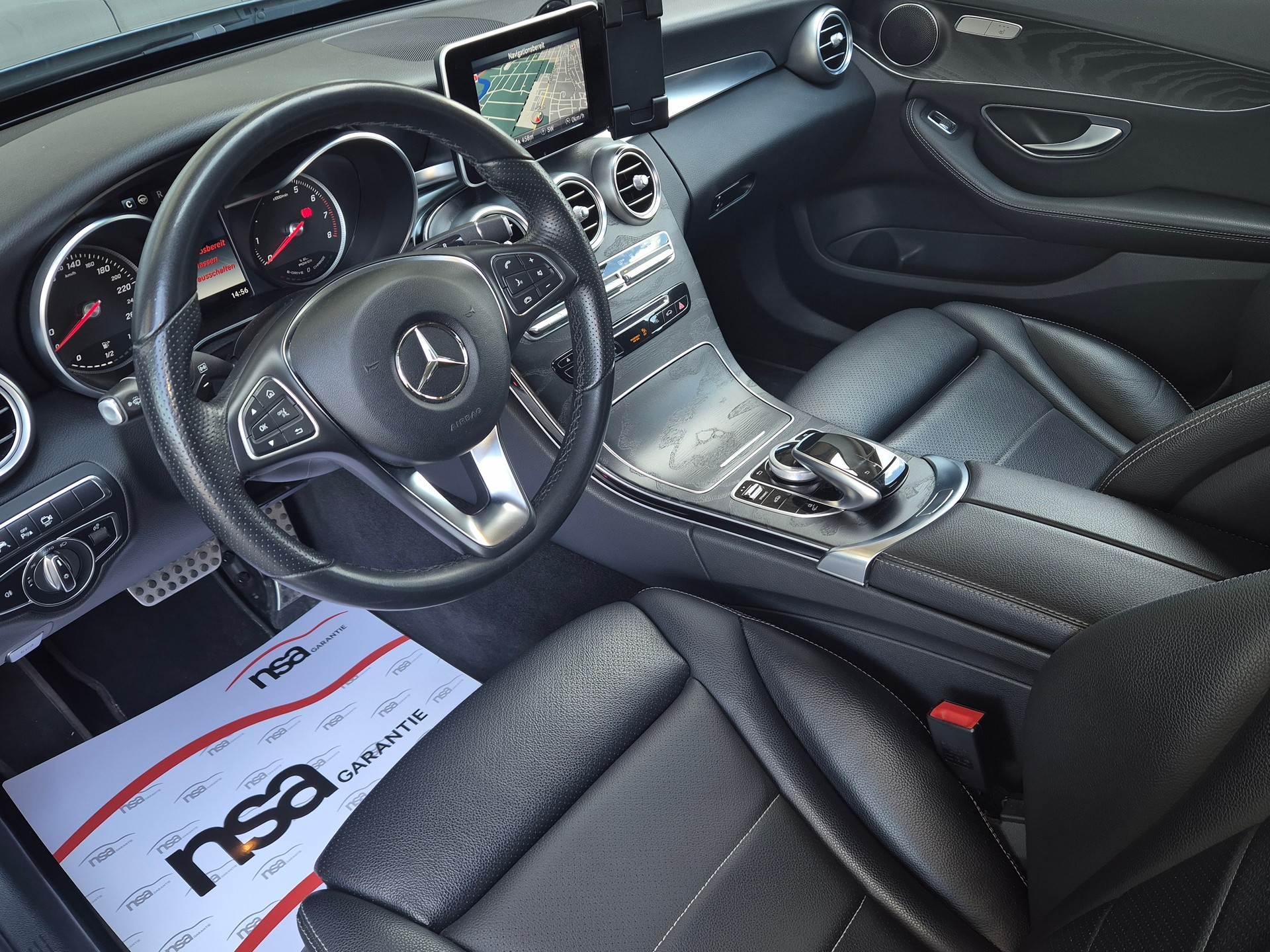 MERCEDES-BENZ C 350 e Avantgarde 7G-Tronic-image-13