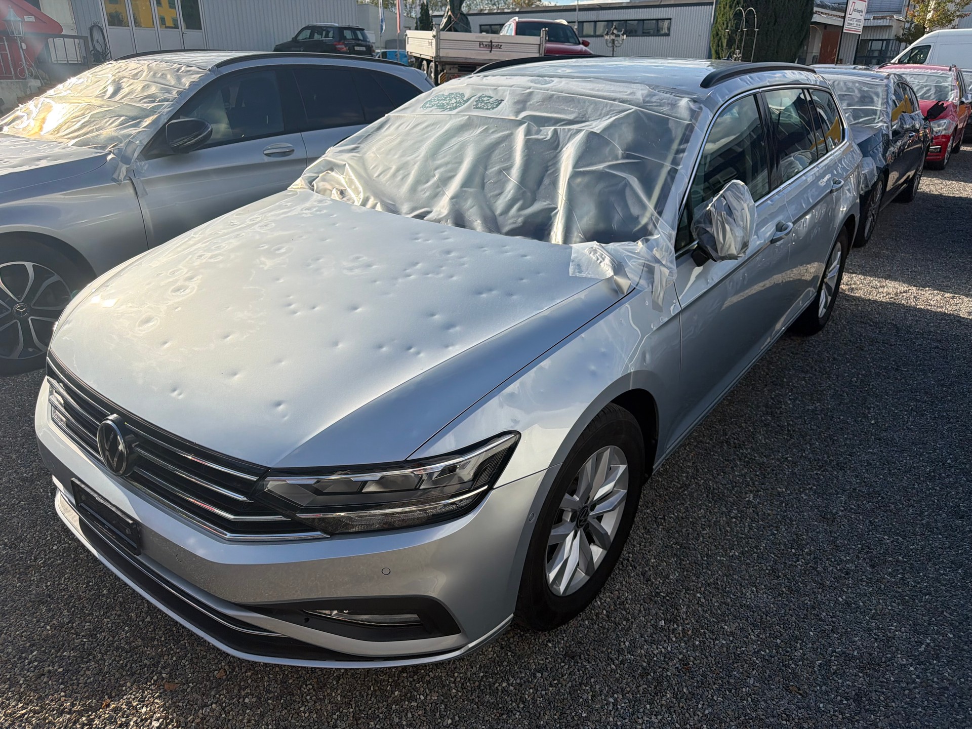 VW Passat 2.0 TDI BMT Business DSG-image-4