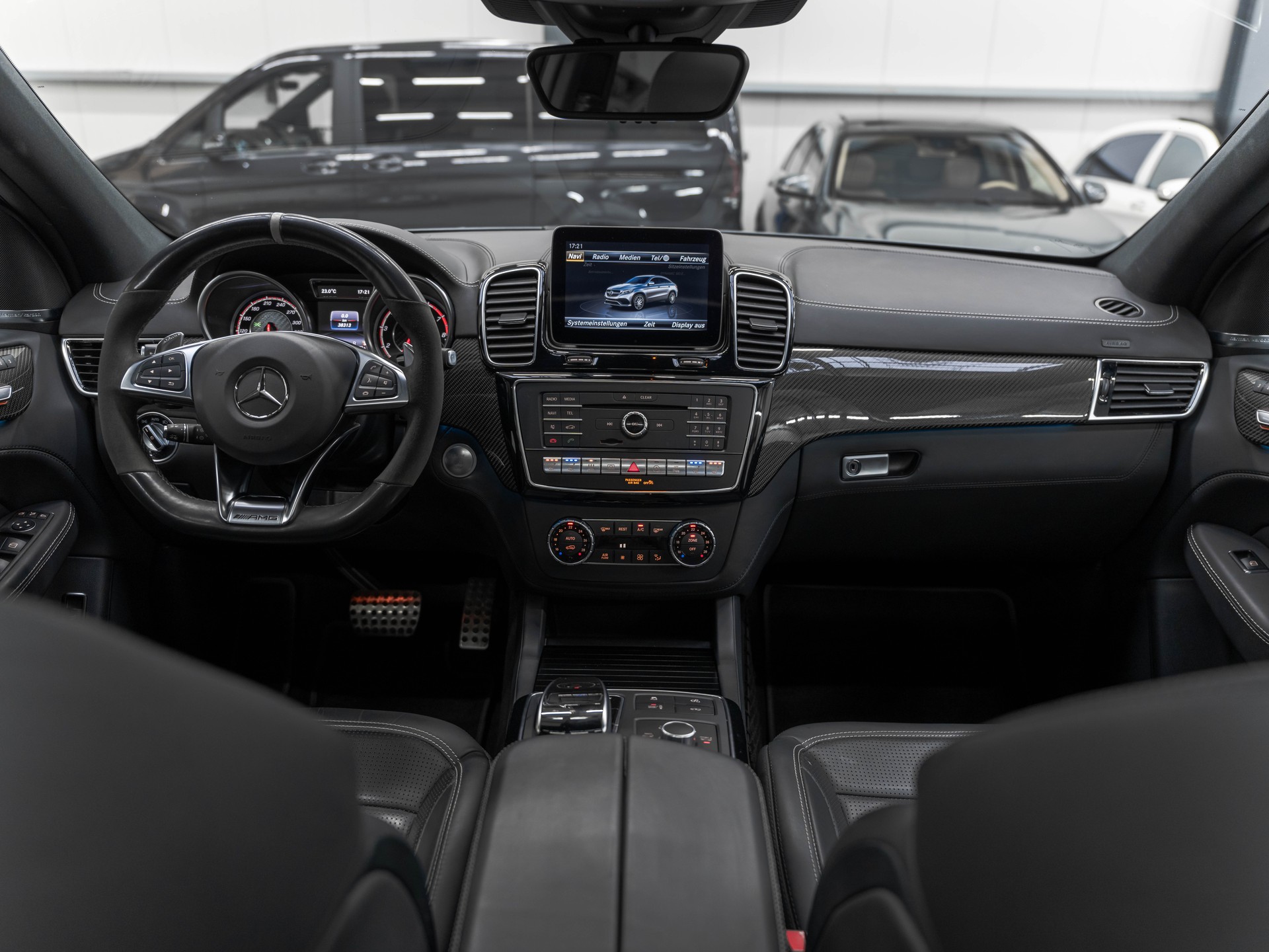 MERCEDES-BENZ GLE Coupé 63 S AMG 4Matic Speedshift-image-6