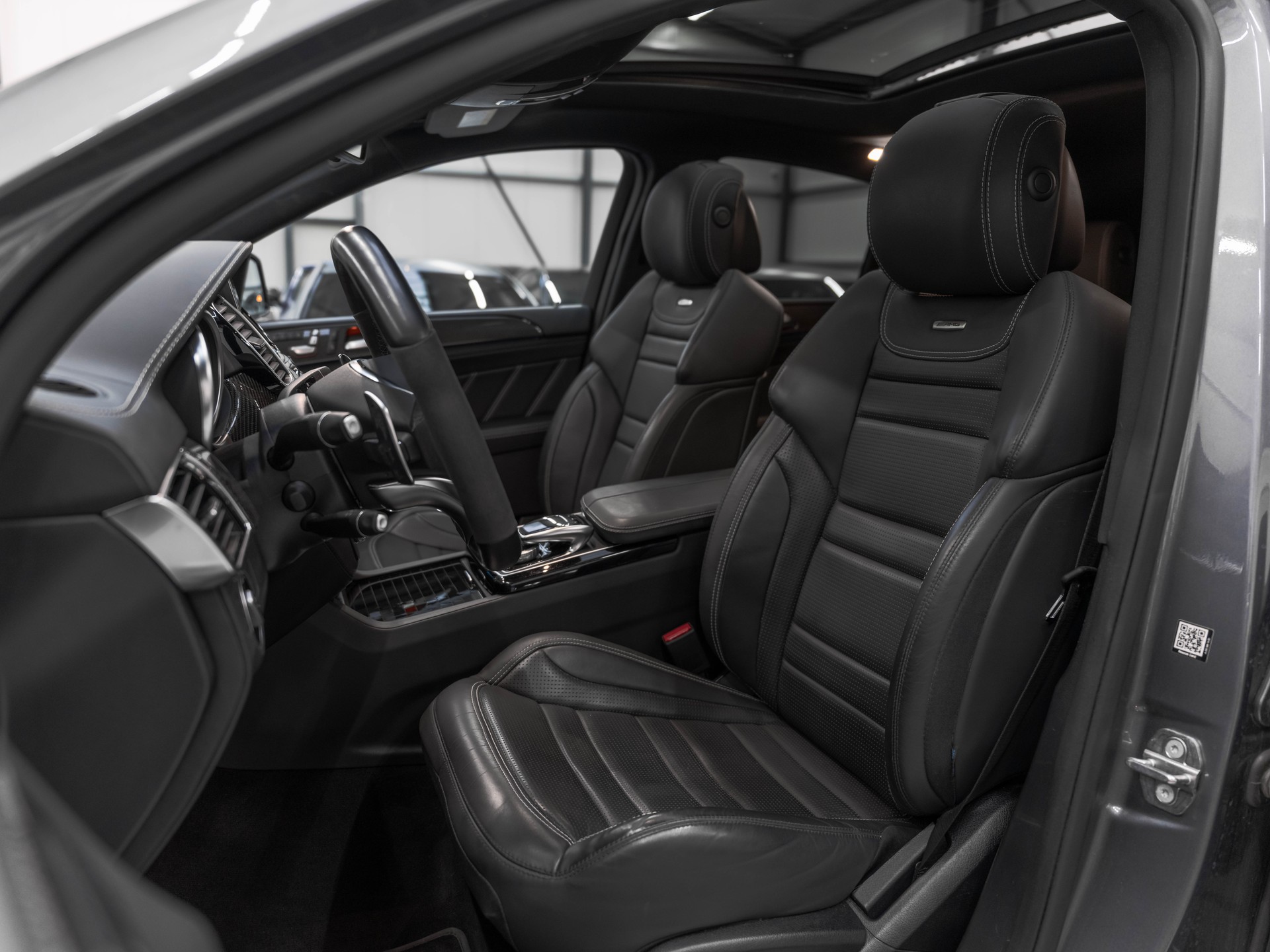 MERCEDES-BENZ GLE Coupé 63 S AMG 4Matic Speedshift-image-9