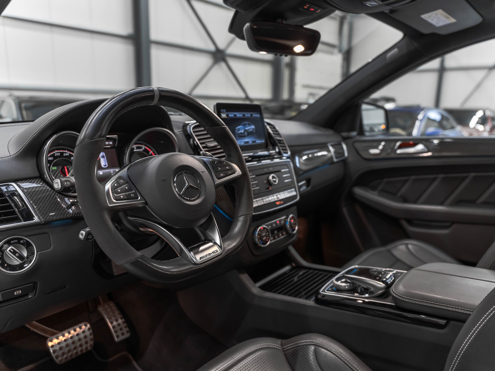 MERCEDES-BENZ GLE Coupé 63 S AMG 4Matic Speedshift-image-7