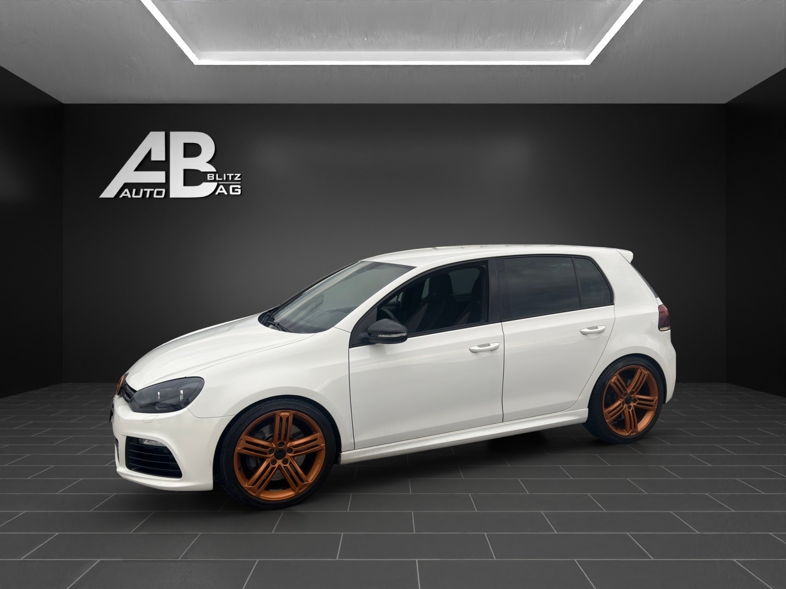 VW Golf 2.0 TSI R 4Motion DSG mit 270 PS-image-1