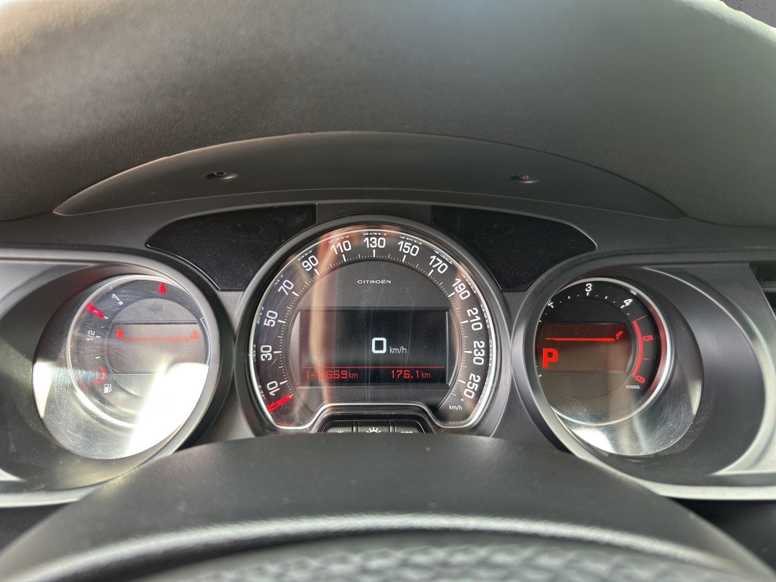 CITROEN C5 Berline 2.0 BlueHDi Exclusive EAT6-image-6