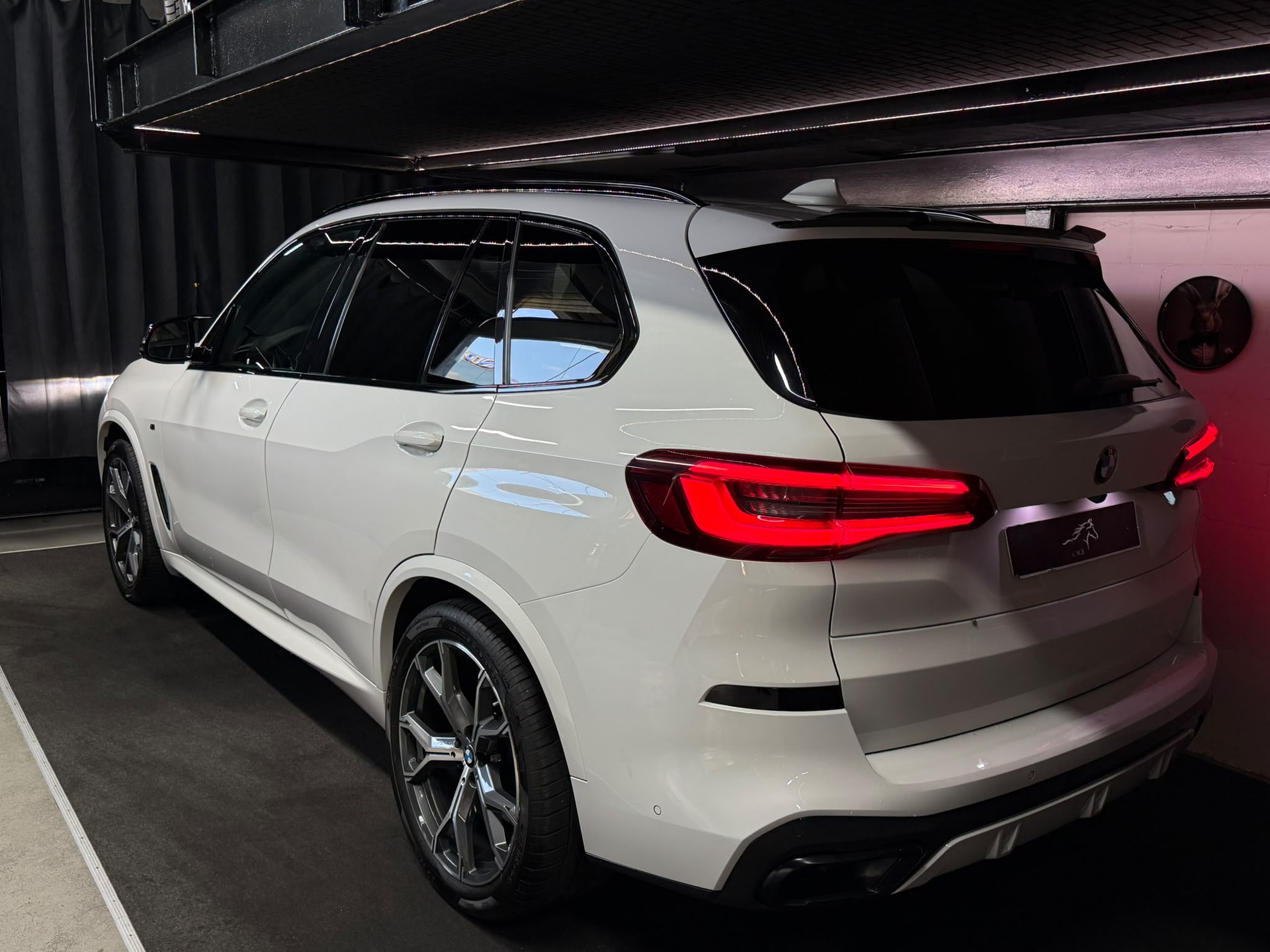BMW X5 xDrive 48V 30d M Sport Steptronic-image-6