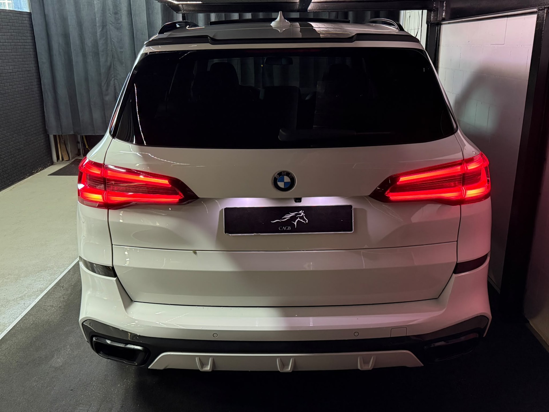 BMW X5 xDrive 48V 30d M Sport Steptronic-image-3