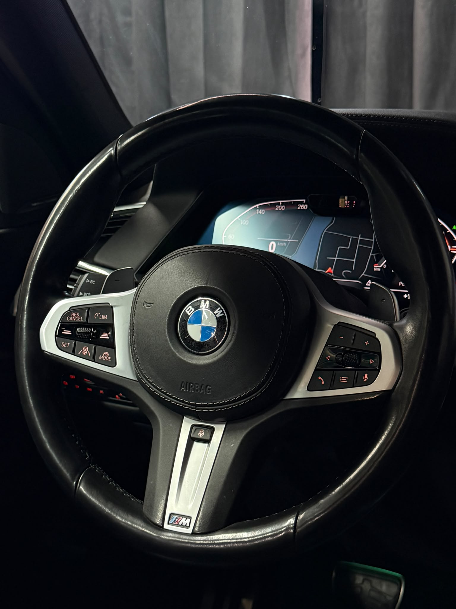 BMW X5 xDrive 48V 30d M Sport Steptronic-image-16