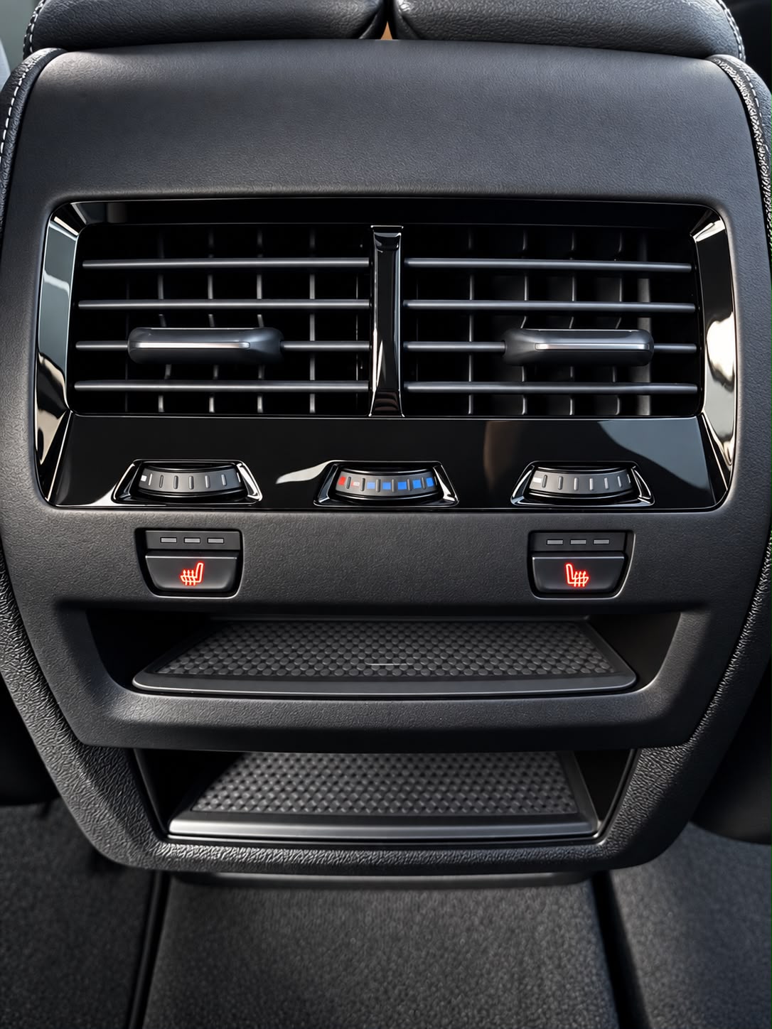 BMW X5 xDrive 48V 30d M Sport Steptronic-image-18