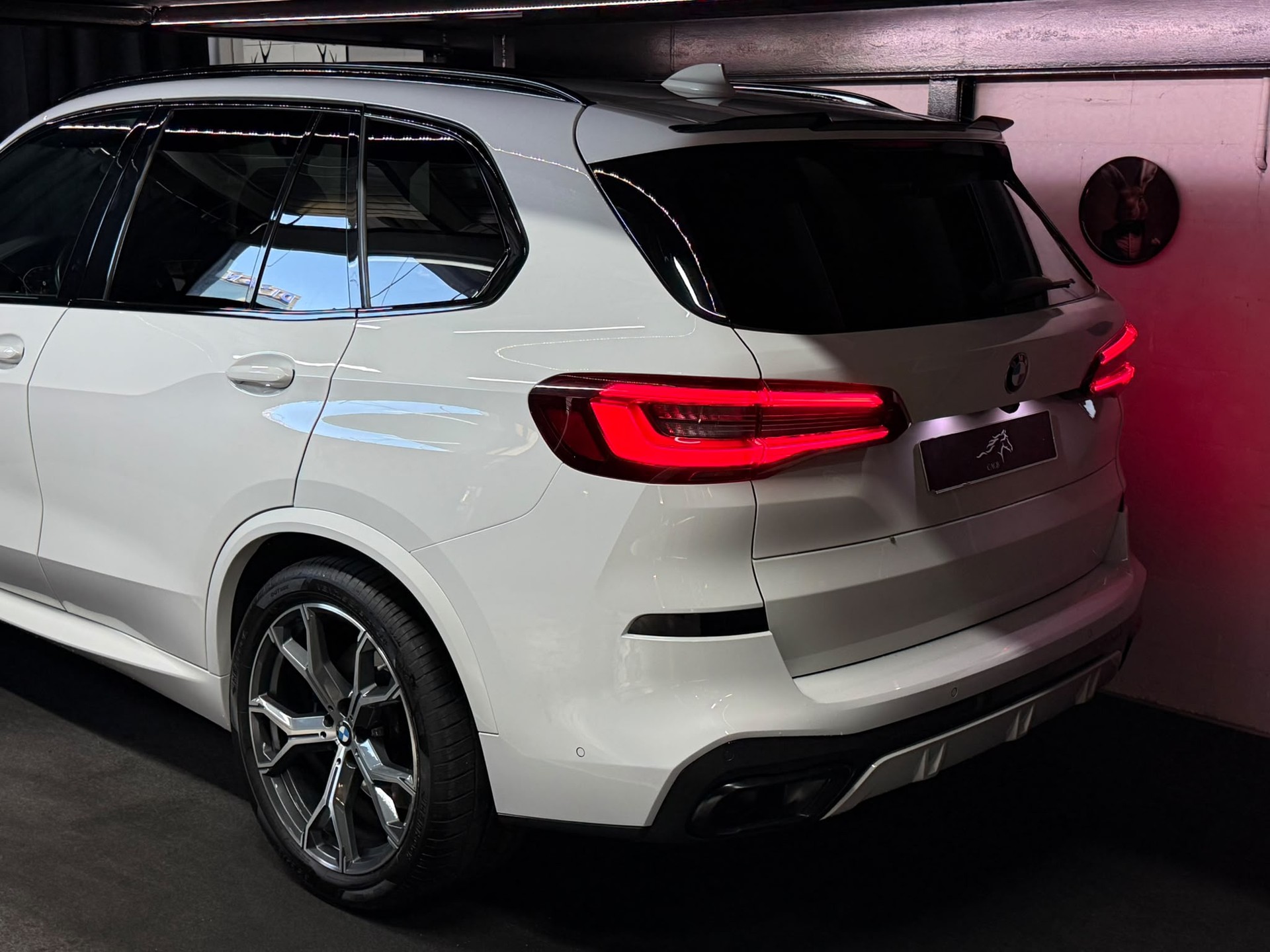 BMW X5 xDrive 48V 30d M Sport Steptronic-image-5