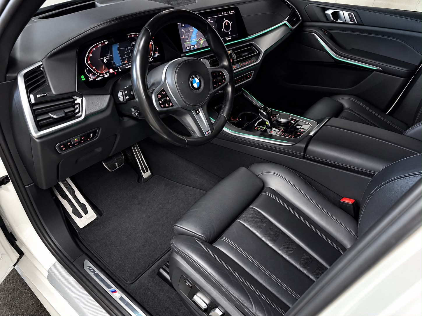 BMW X5 xDrive 48V 30d M Sport Steptronic-image-14