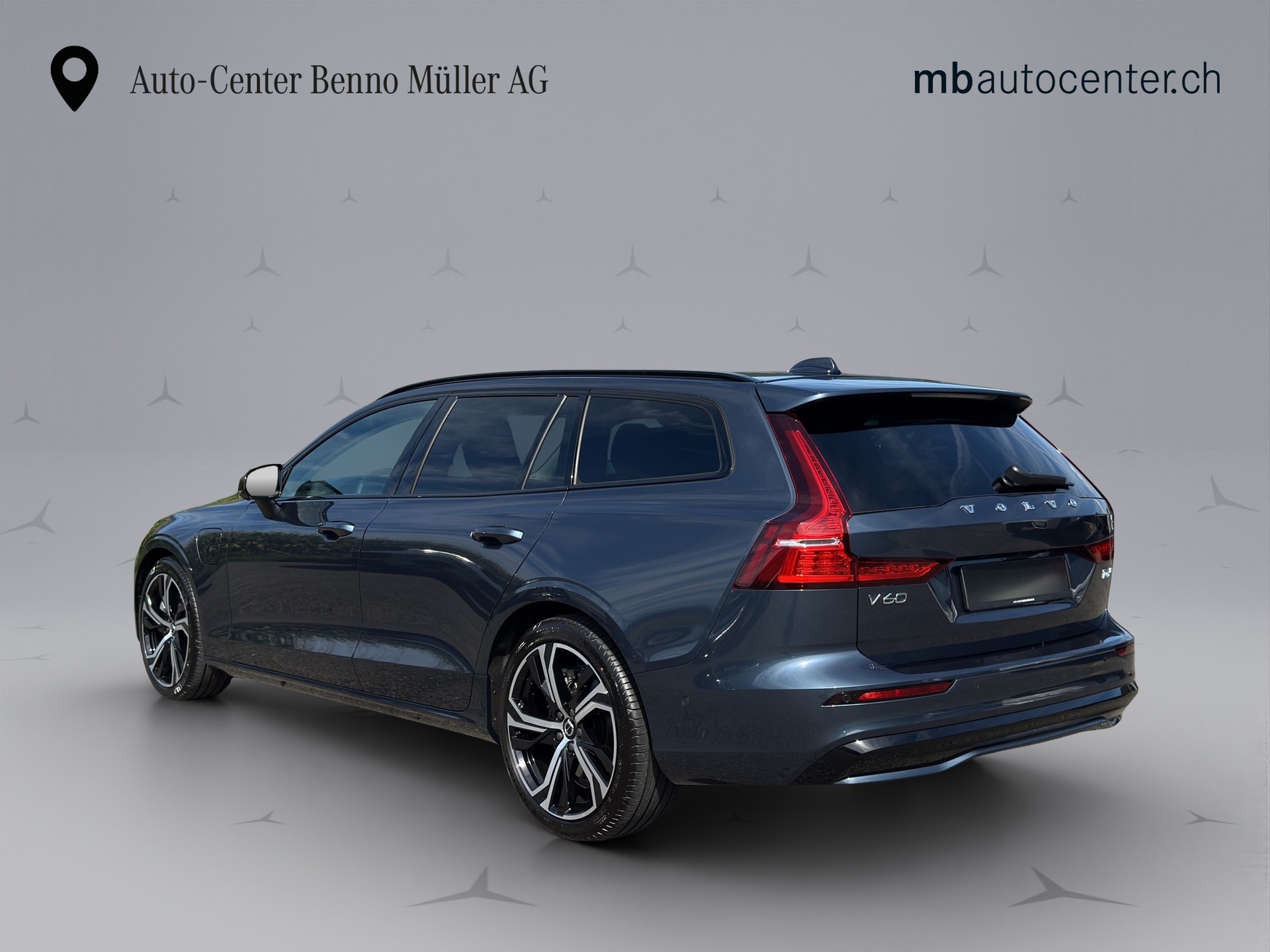 VOLVO V60 2.0 T6 TE Plus Dark eAWD-image-2