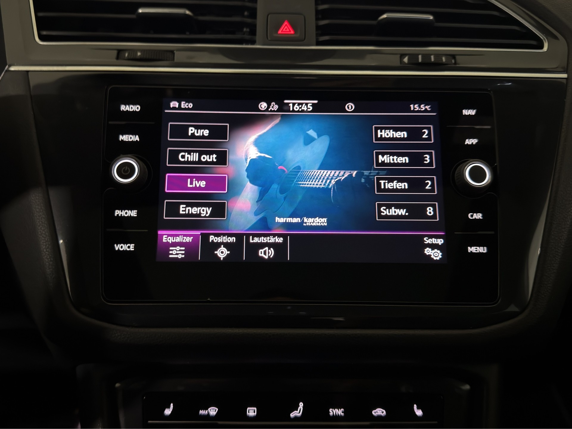 VW Tiguan Allspace 2.0TSI R-Line 4Motion DSG-image-27