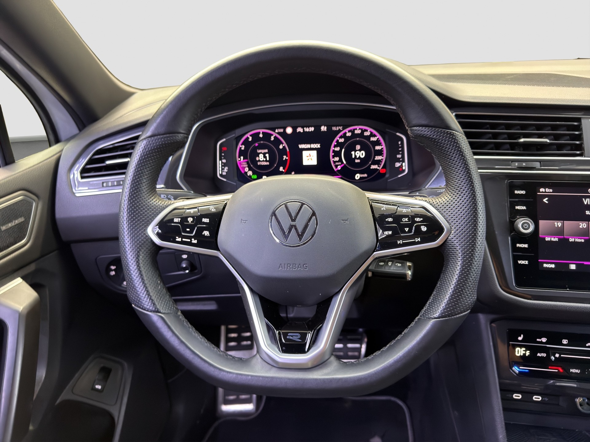 VW Tiguan Allspace 2.0TSI R-Line 4Motion DSG-image-10