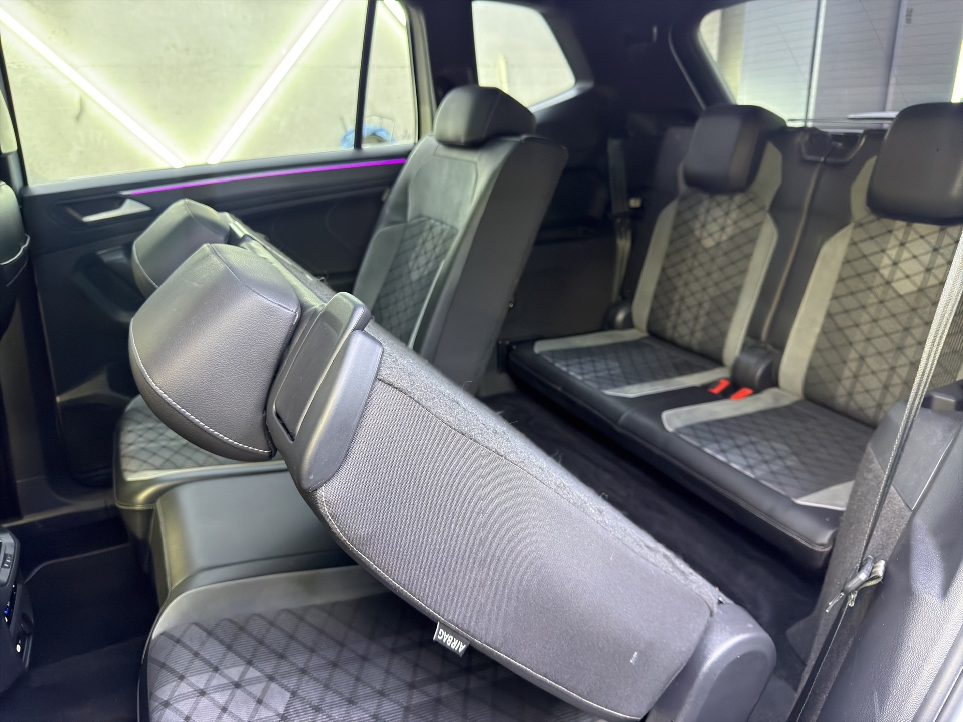 VW Tiguan Allspace 2.0TSI R-Line 4Motion DSG-image-15