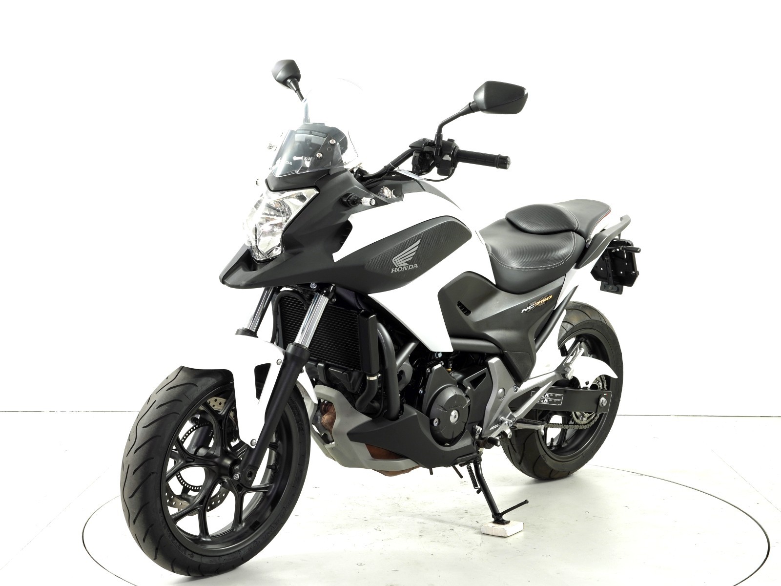 HONDA NC 750 XD ABS-showroom-element-2