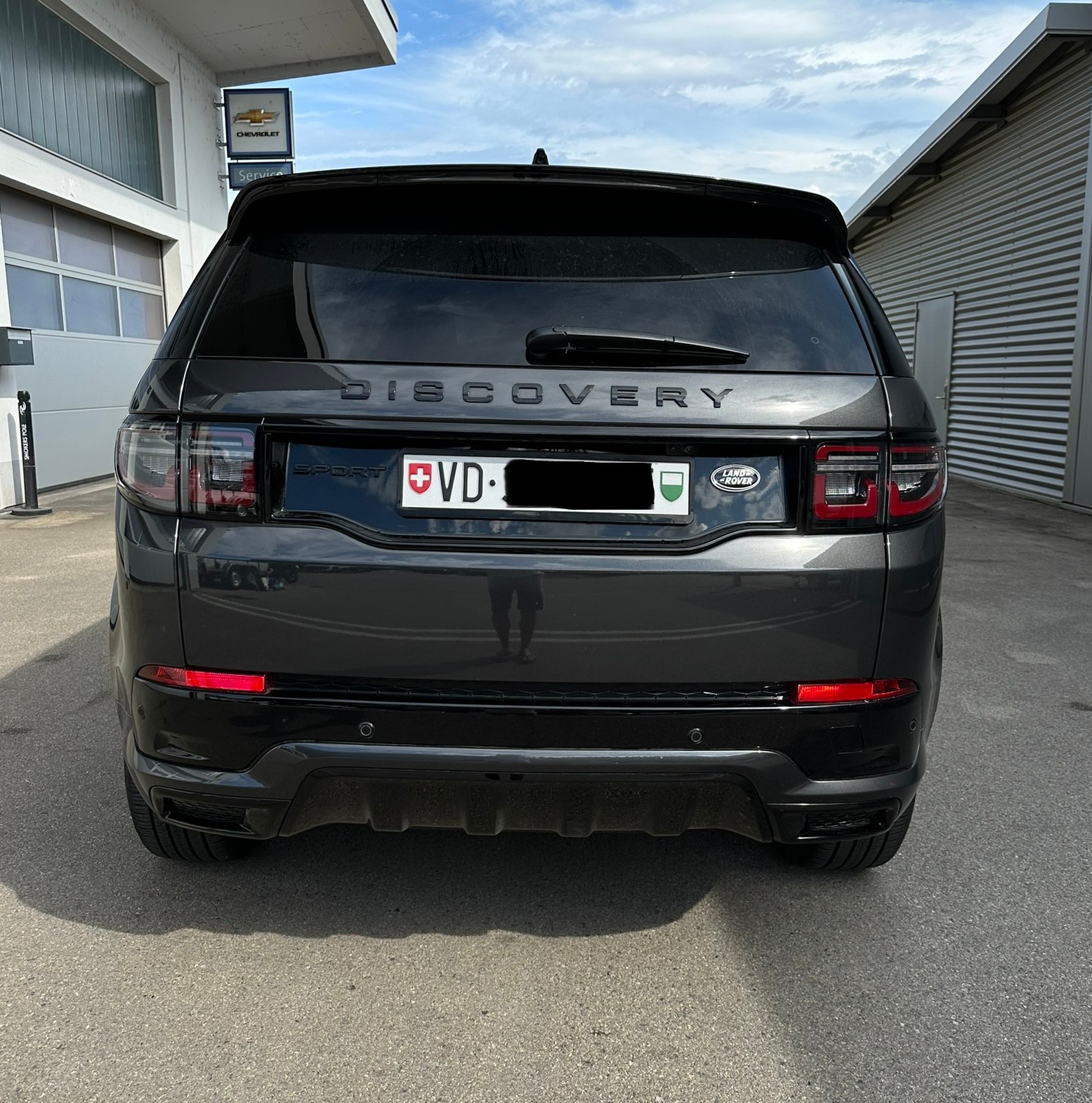 LAND ROVER 2.0 Si4 R-Dynamic HSE-image-1