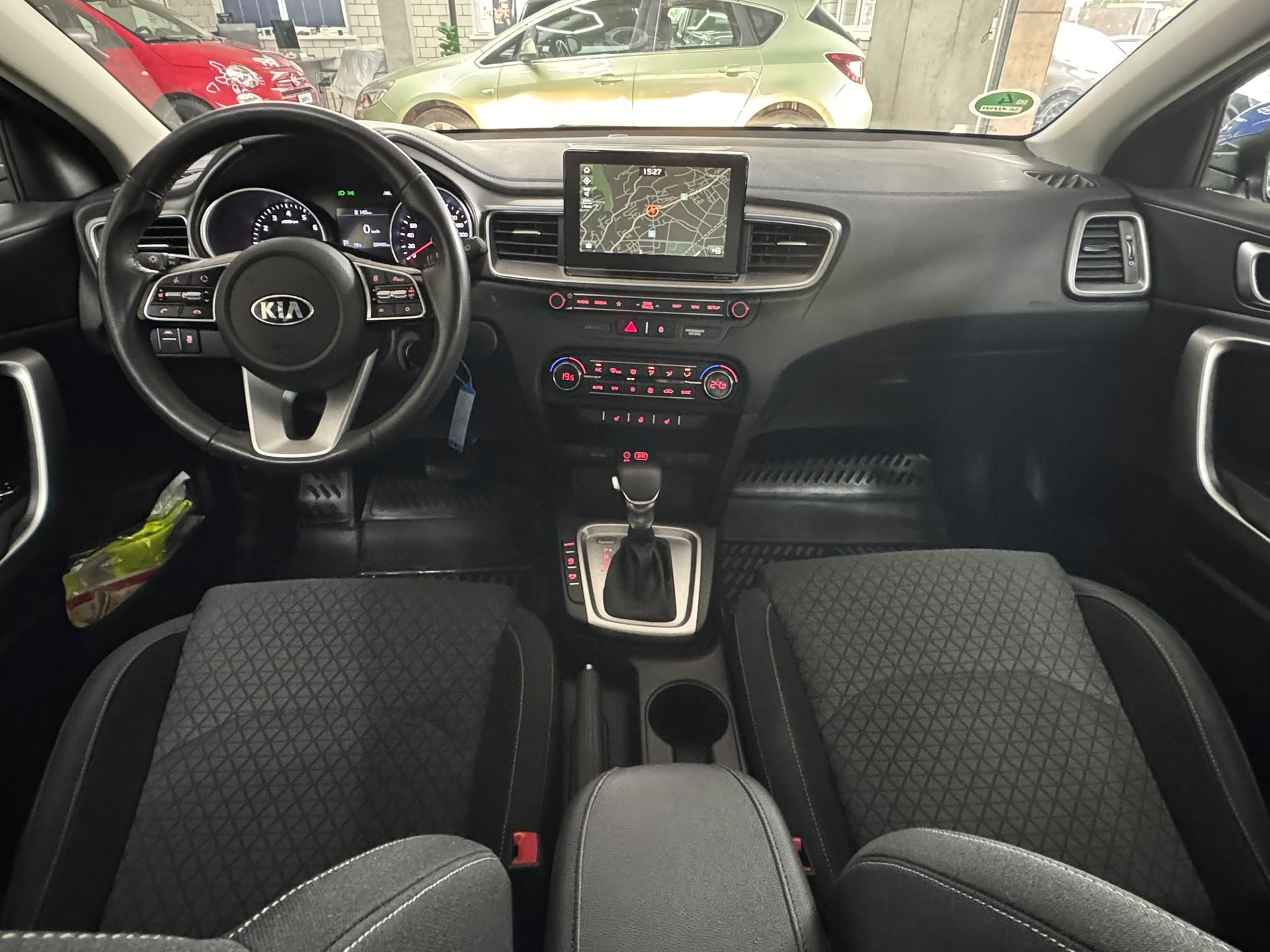 KIA Ceed Sportswagon 1.4 T-GDi Power 25 DCT-image-10