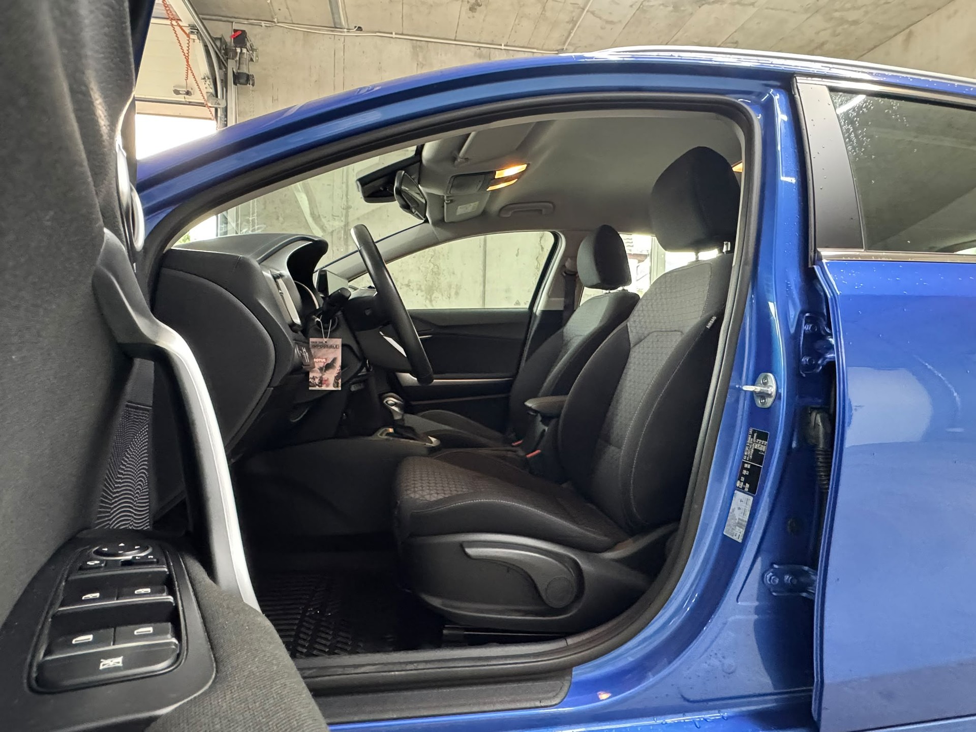 KIA Ceed Sportswagon 1.4 T-GDi Power 25 DCT-image-6