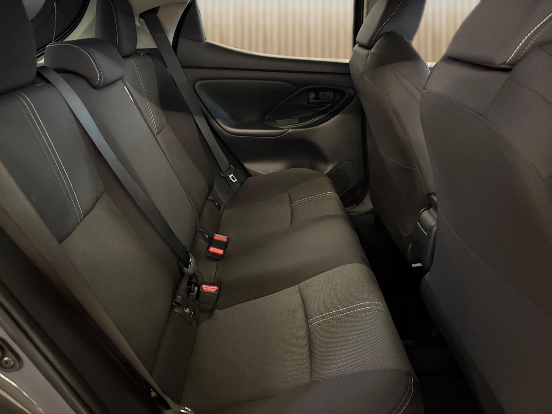 TOYOTA Yaris 1.5 Trend e-CVT-image-14