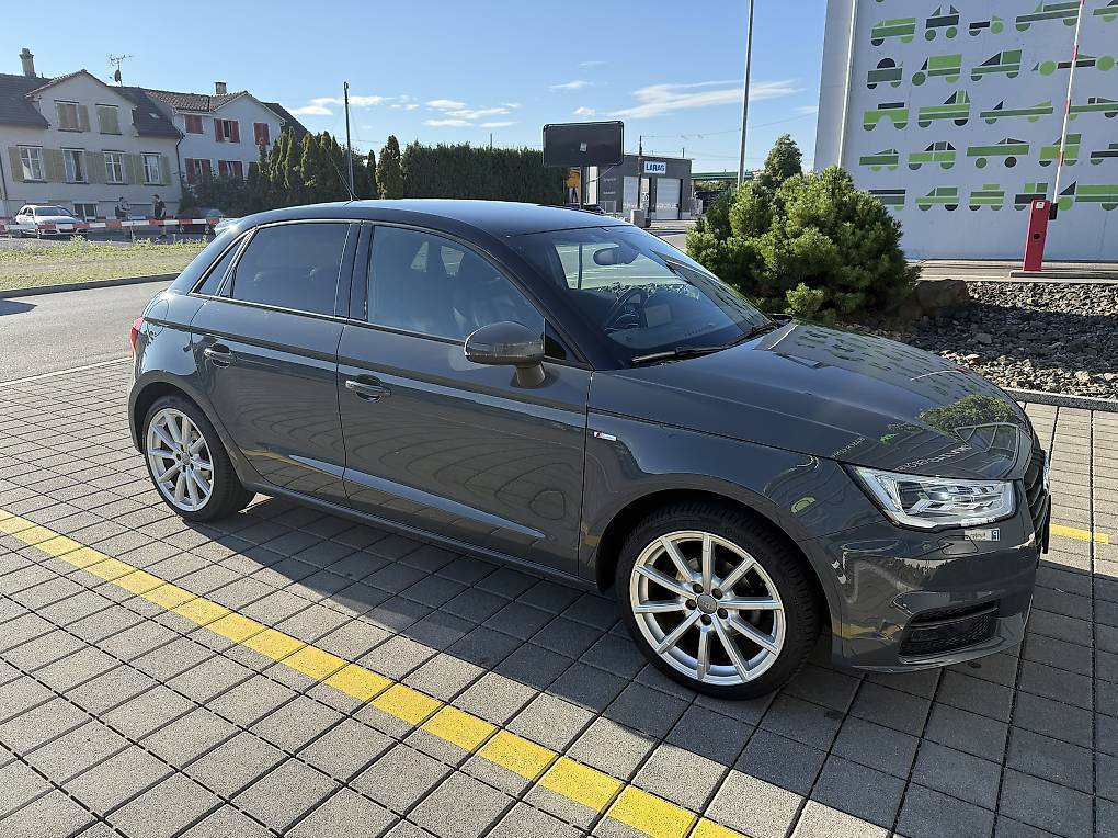 AUDI A1 Sportback 1.0 TFSI S-tronic-image-0