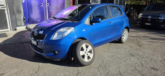 TOYOTA Yaris 1.3 Linea Luna-image-1
