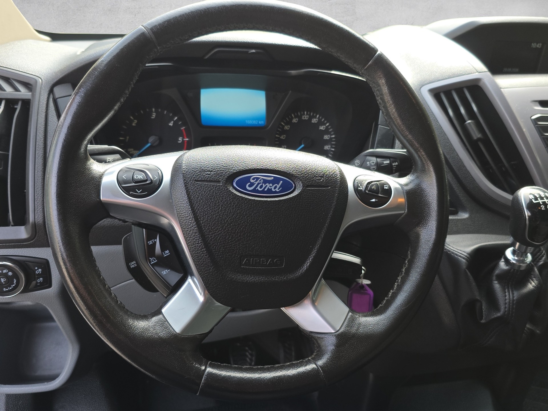FORD Transit Van 350 L4 Trend 2.0 TDCi 170 RWD-image-8