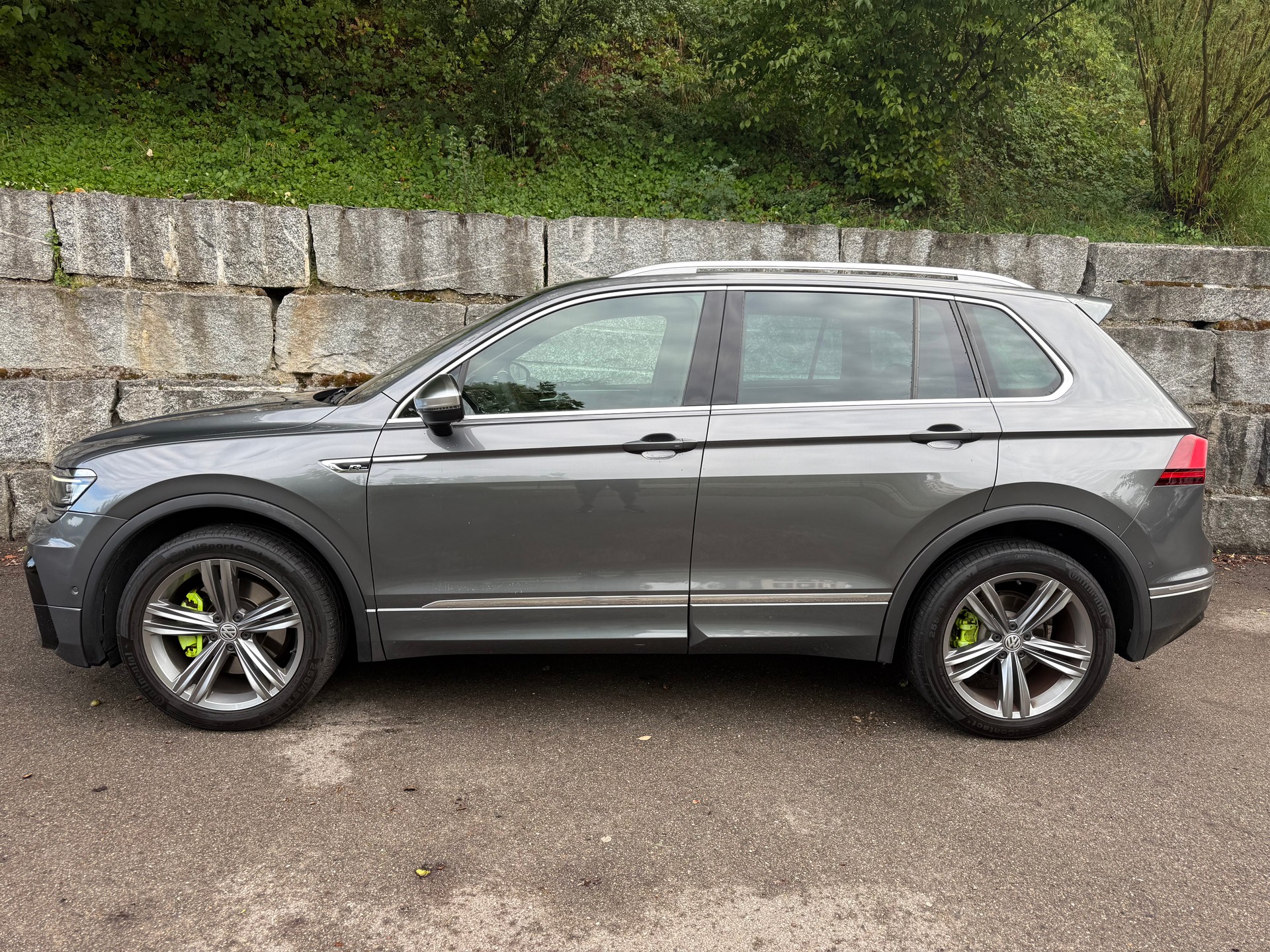 VW Tiguan 2.0TSI R-Line 4Motion DSG-image-9
