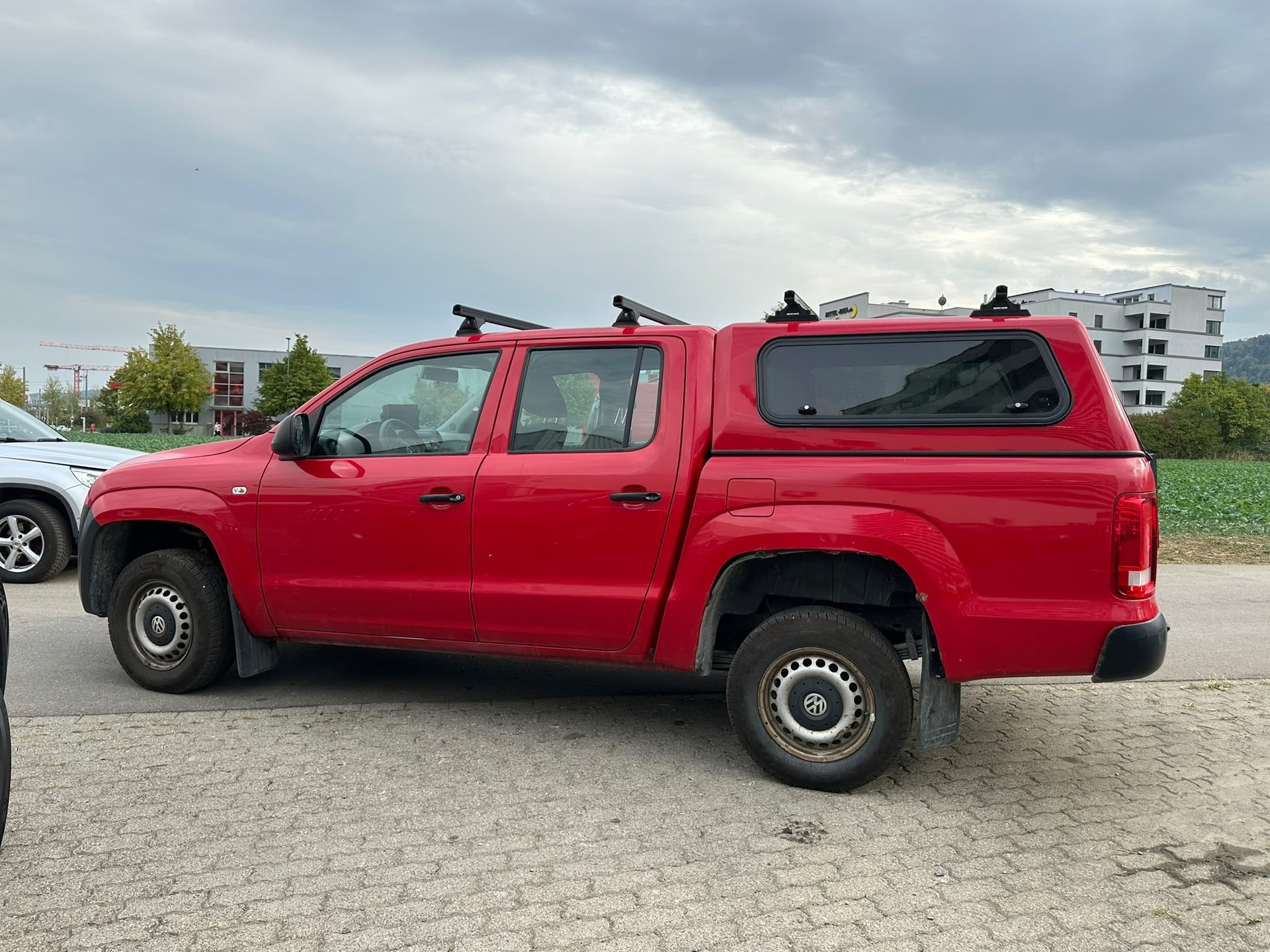 VW Amarok 2.0 TDI Startline-image-5