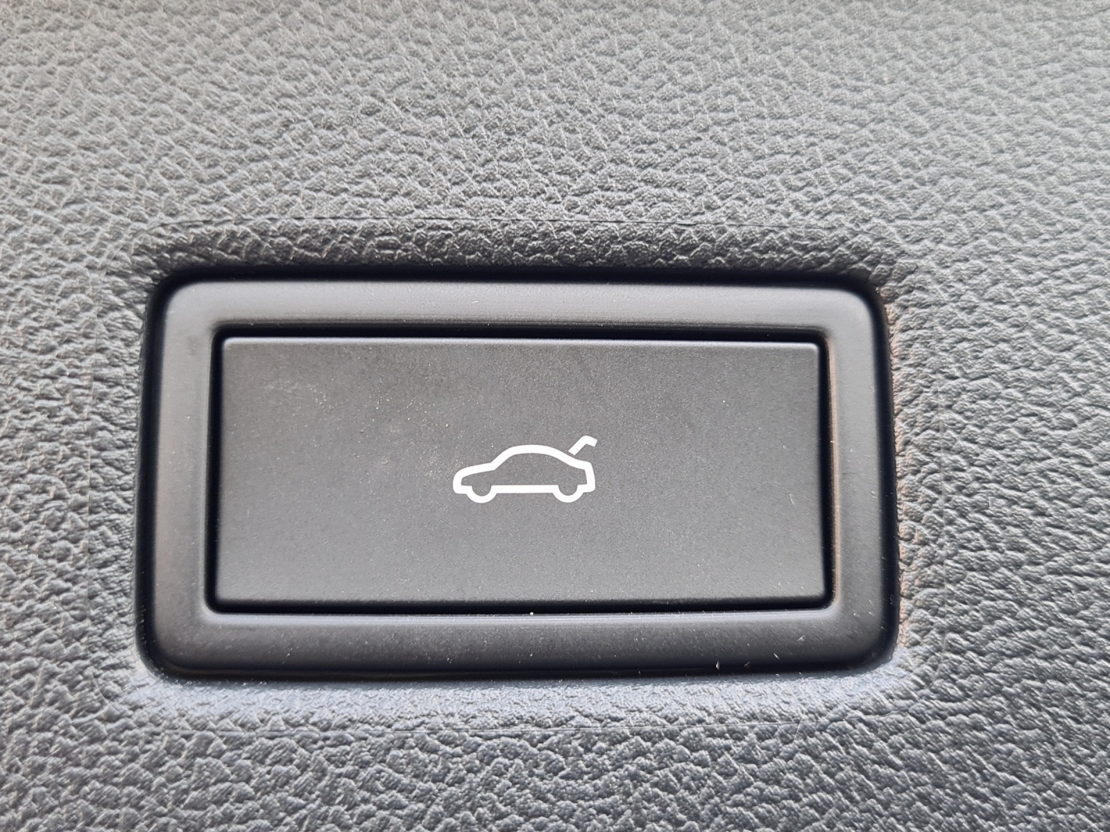FORD Explorer Extended Range (77kWh) Premium RWD AUTOMAT-image-19