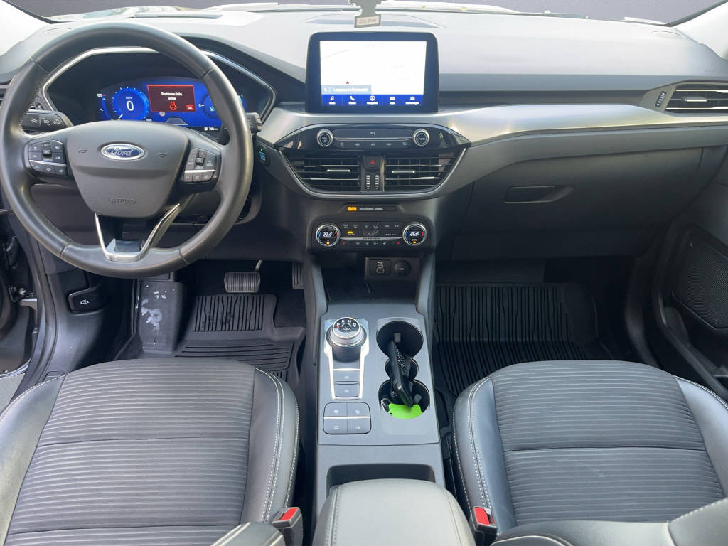 FORD Kuga 2.5 Hybrid Titanium X 4x4-image-12