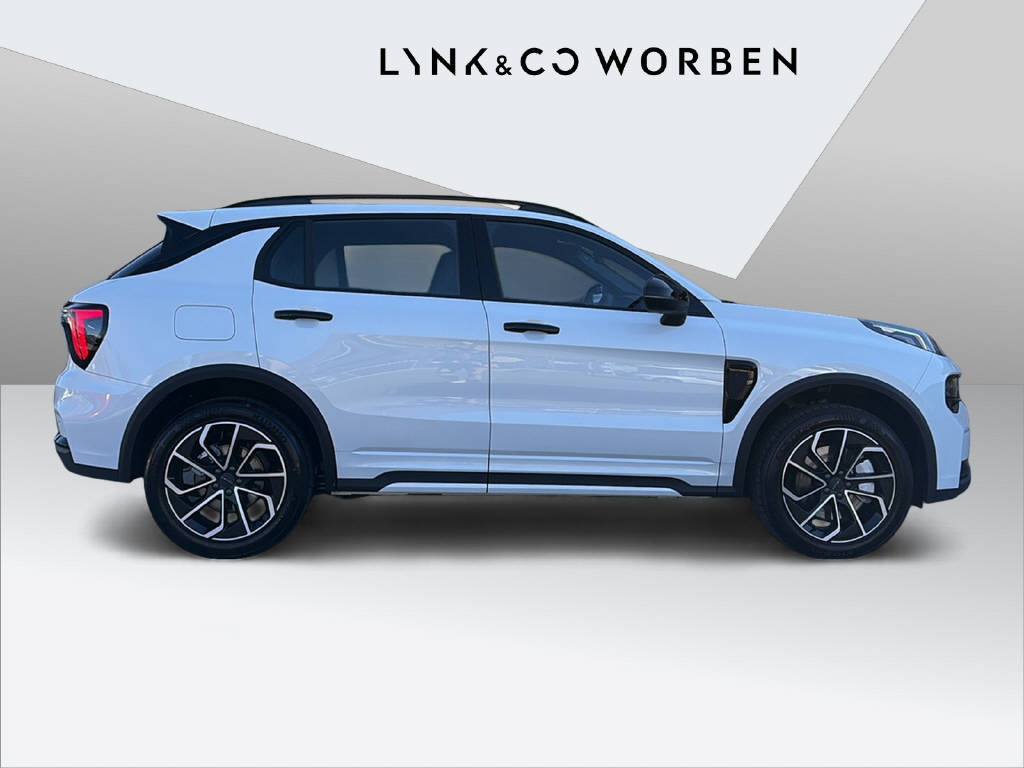 LYNK & CO 01 1.5 PHEV Core-image-6