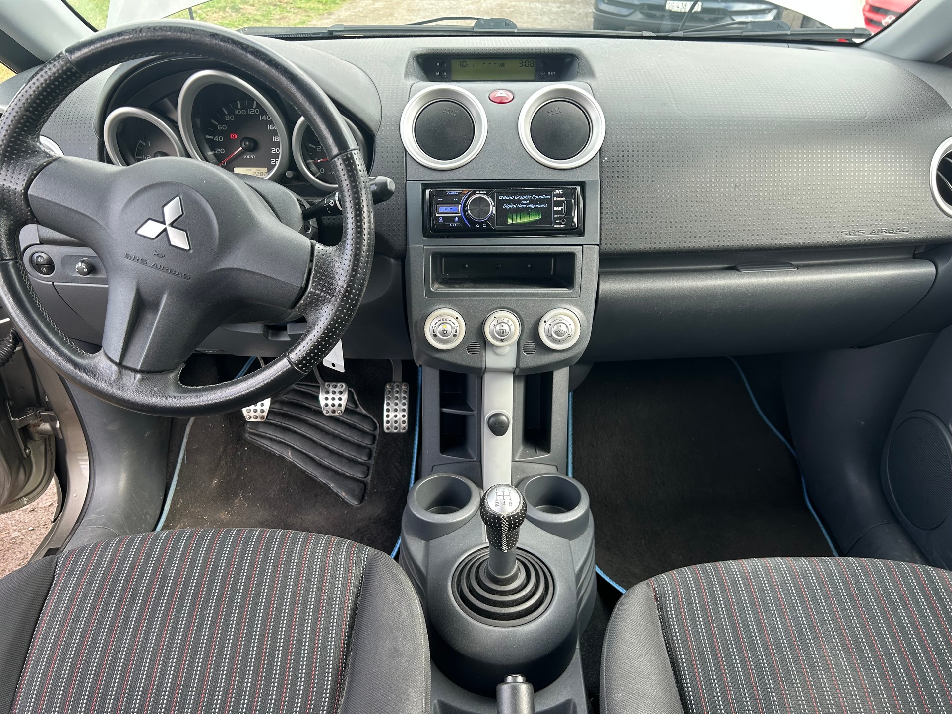 MITSUBISHI Colt 1.3 16V Sport motion mit MFK sind Service-image-9