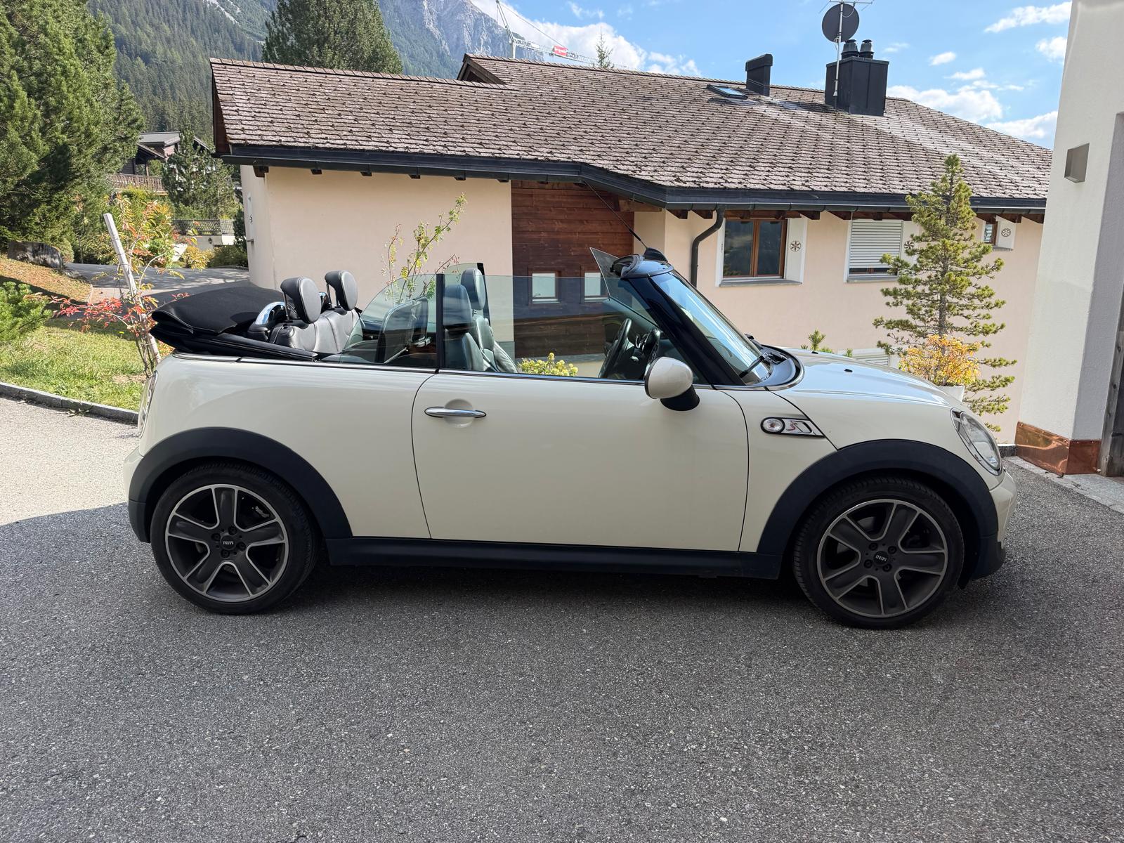 MINI 1.6i Cooper S-image-0