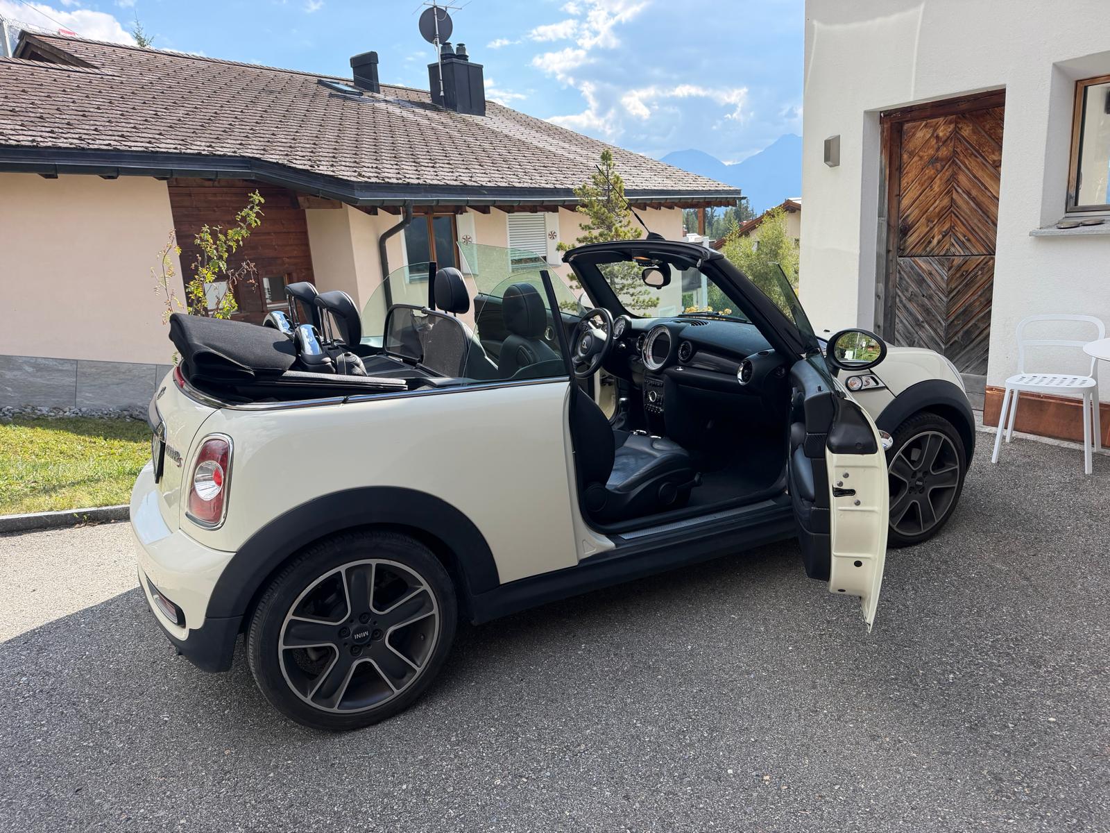 MINI 1.6i Cooper S-image-1