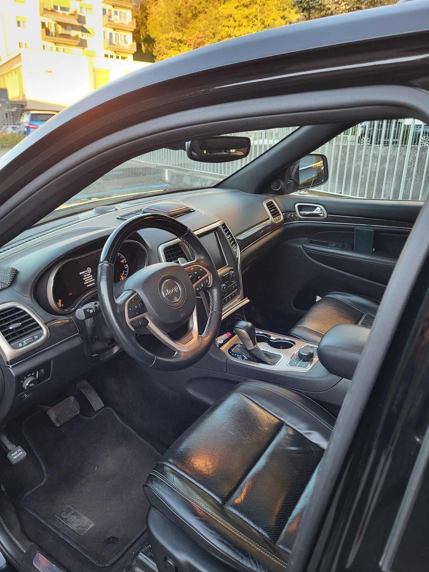 JEEP 3.0 CRD 250 Overland-image-3