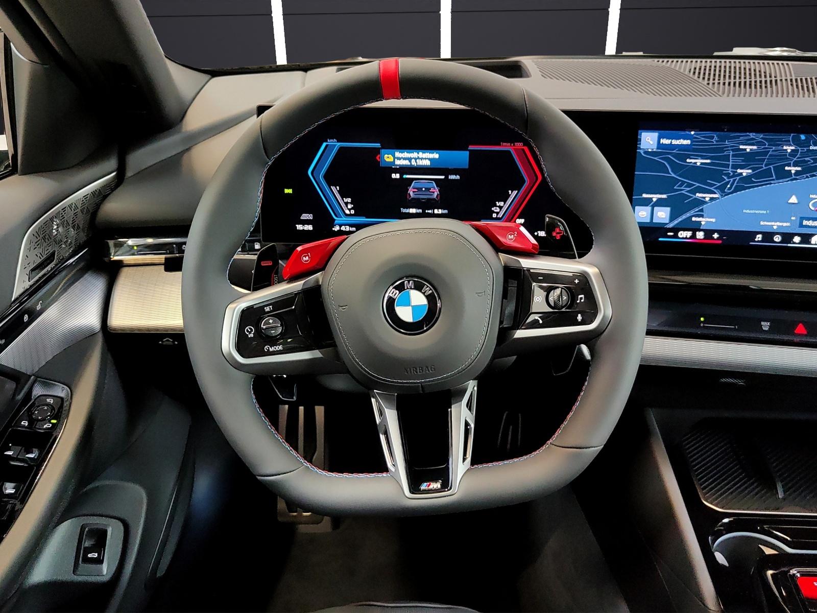 BMW 5er Reihe G99 Touring M5 xDrive-image-11