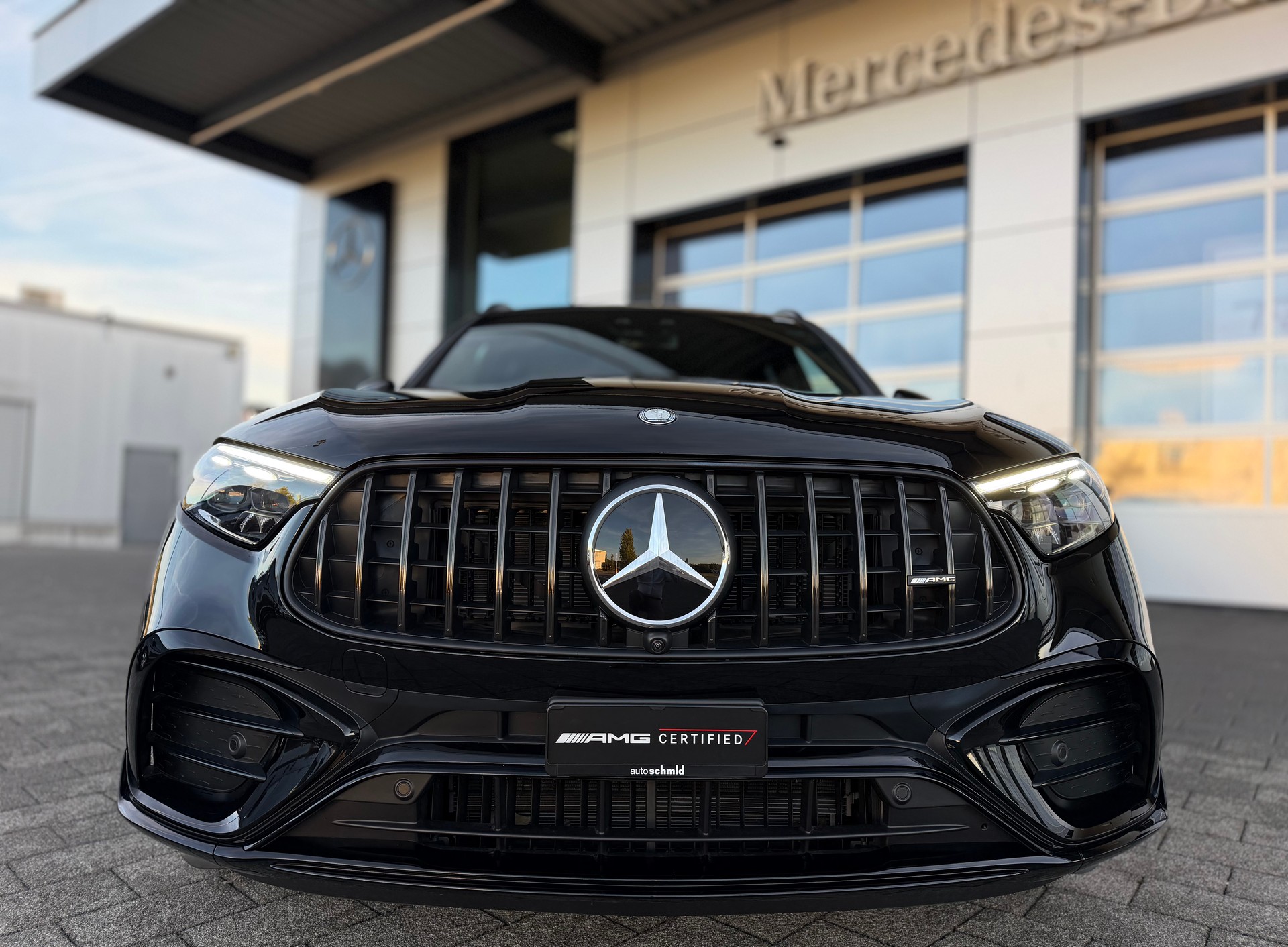 MERCEDES-BENZ GLC 43 AMG Executive Edition 4Matic 9G-Tronic-image-3