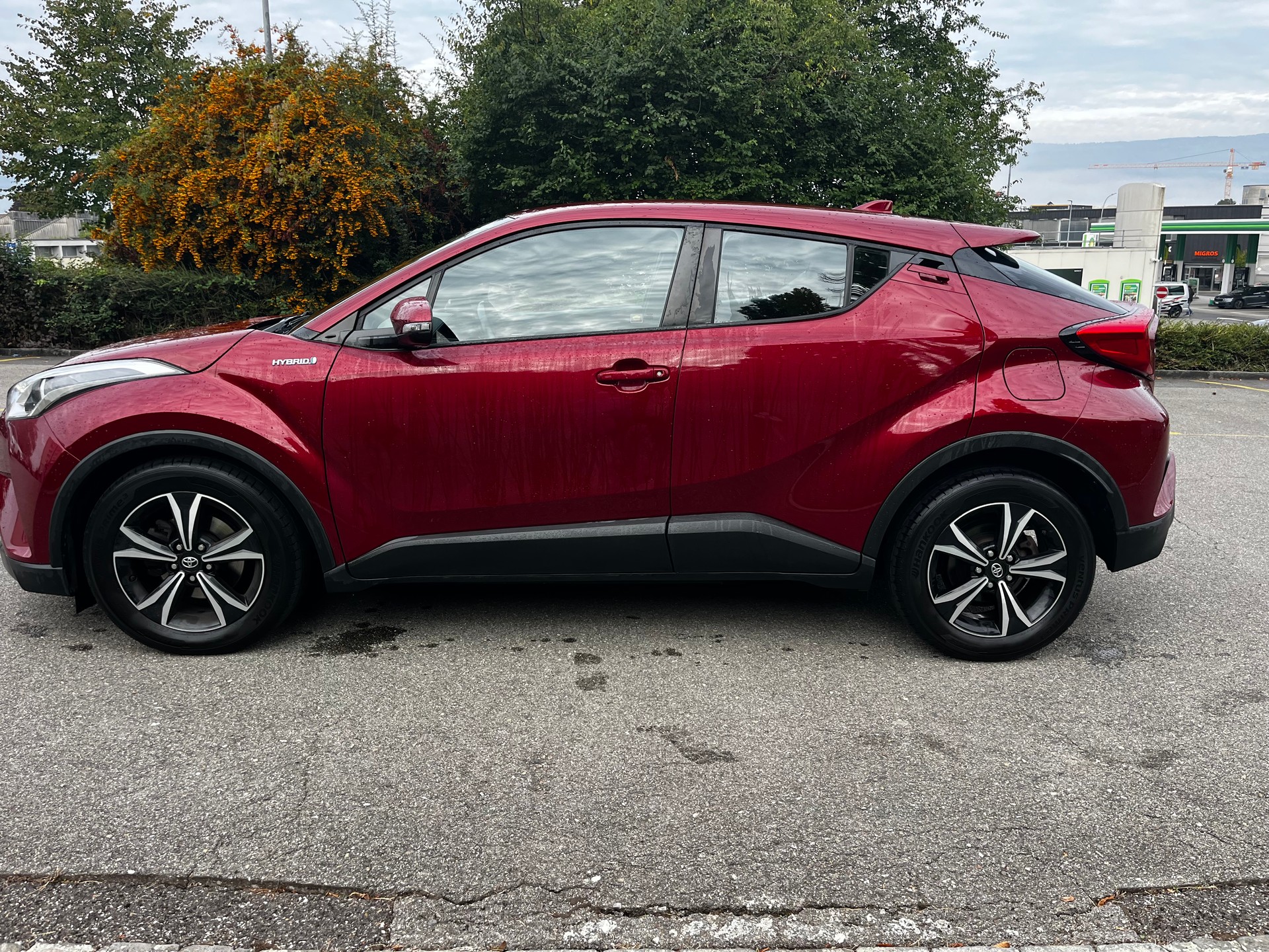 TOYOTA C-HR 1.8 HSD Comfort CVT-image-6