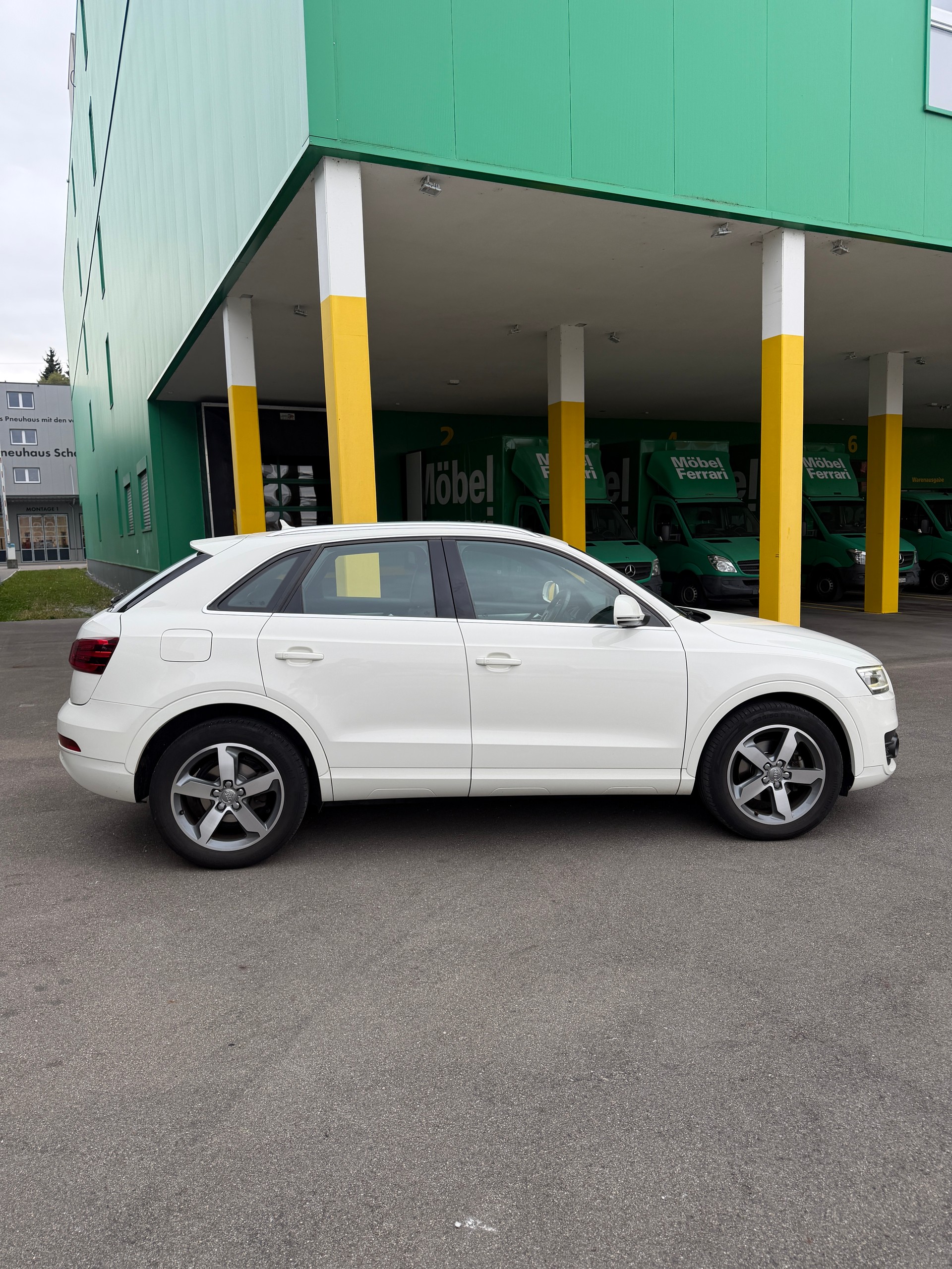 AUDI Q3 2.0 TDI quattro S-tronic-image-7