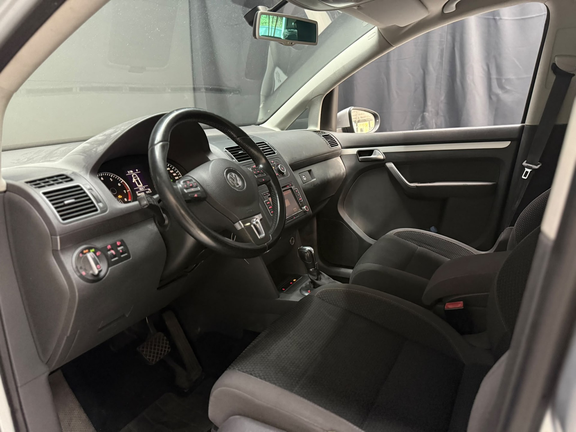 VW Touran 1.4 TSI Comfortline DSG-image-6