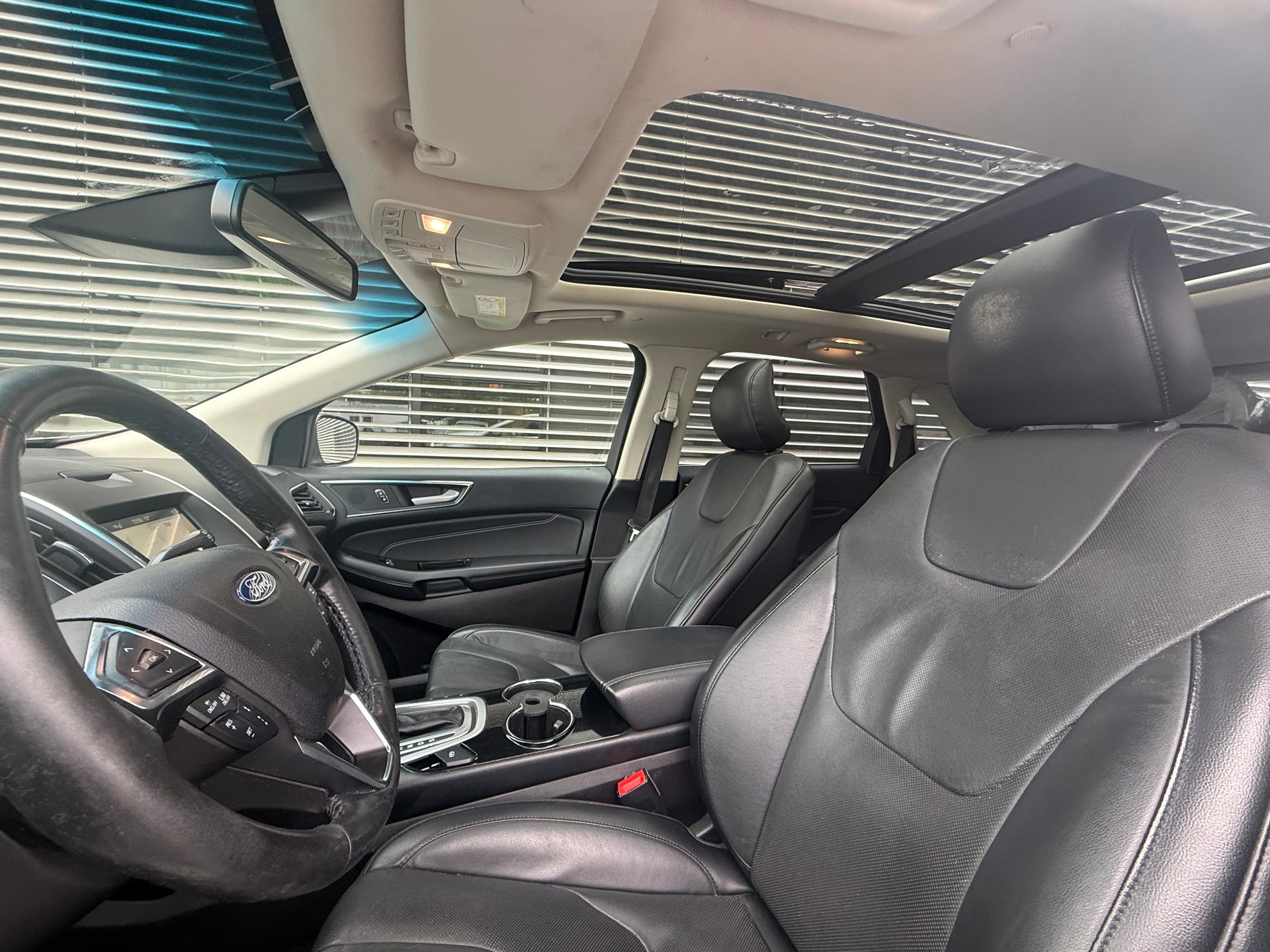 FORD Edge 2.0 TDCi ST-Line 4WD PowerShift-image-14