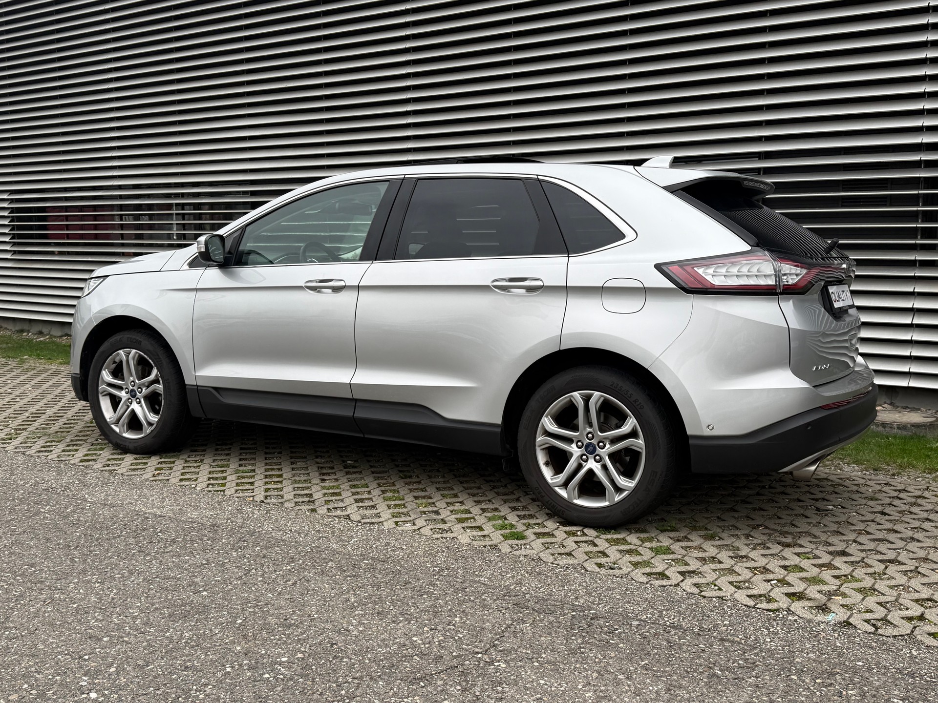 FORD Edge 2.0 TDCi ST-Line 4WD PowerShift-image-7