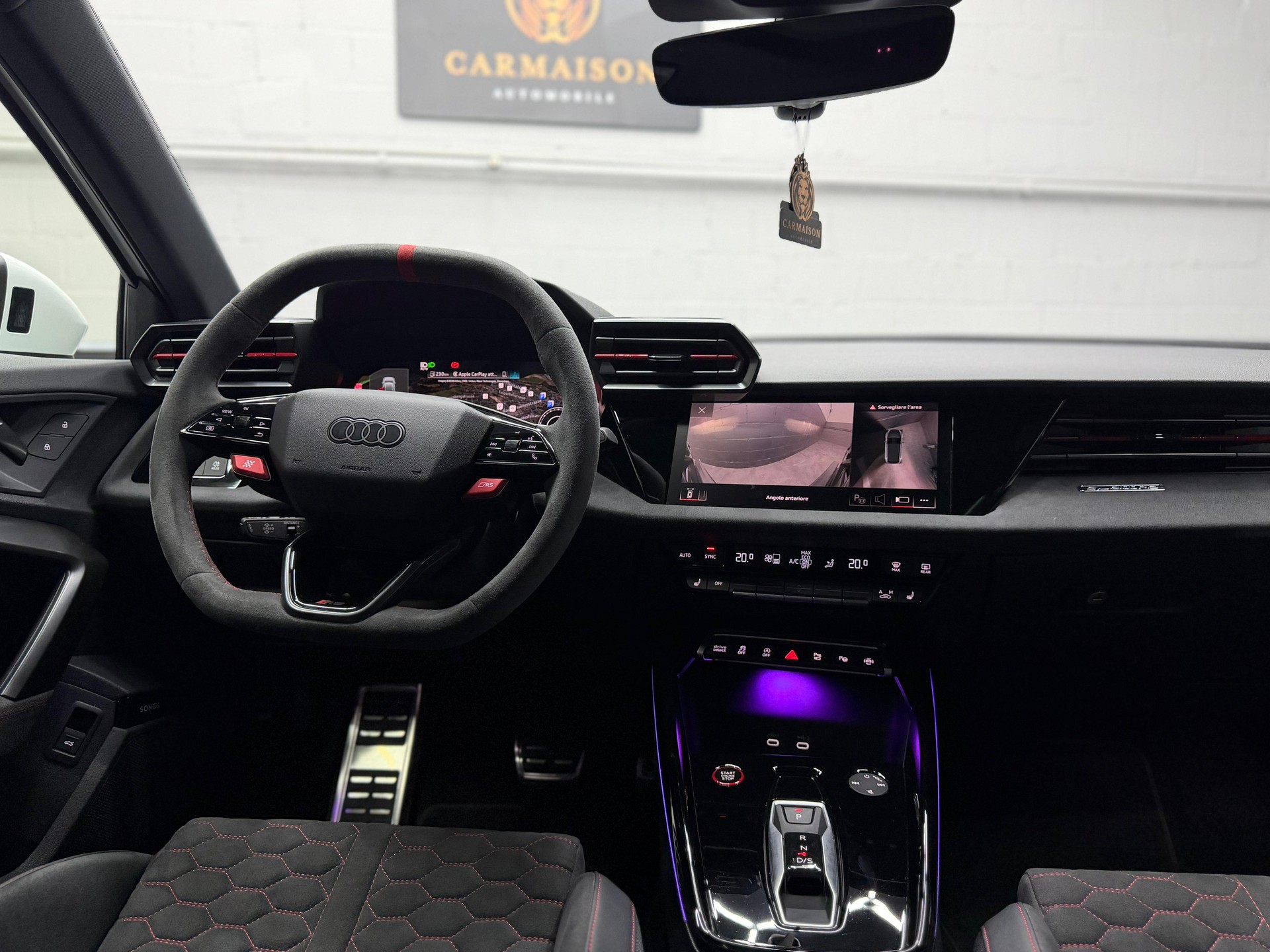 AUDI RS3 Sportback 2.5 TSI quattro | CH-Auto | CT-Carbon Kit | Panoramadach | H&R Federn | Sansar Wheels Chrome-image-23